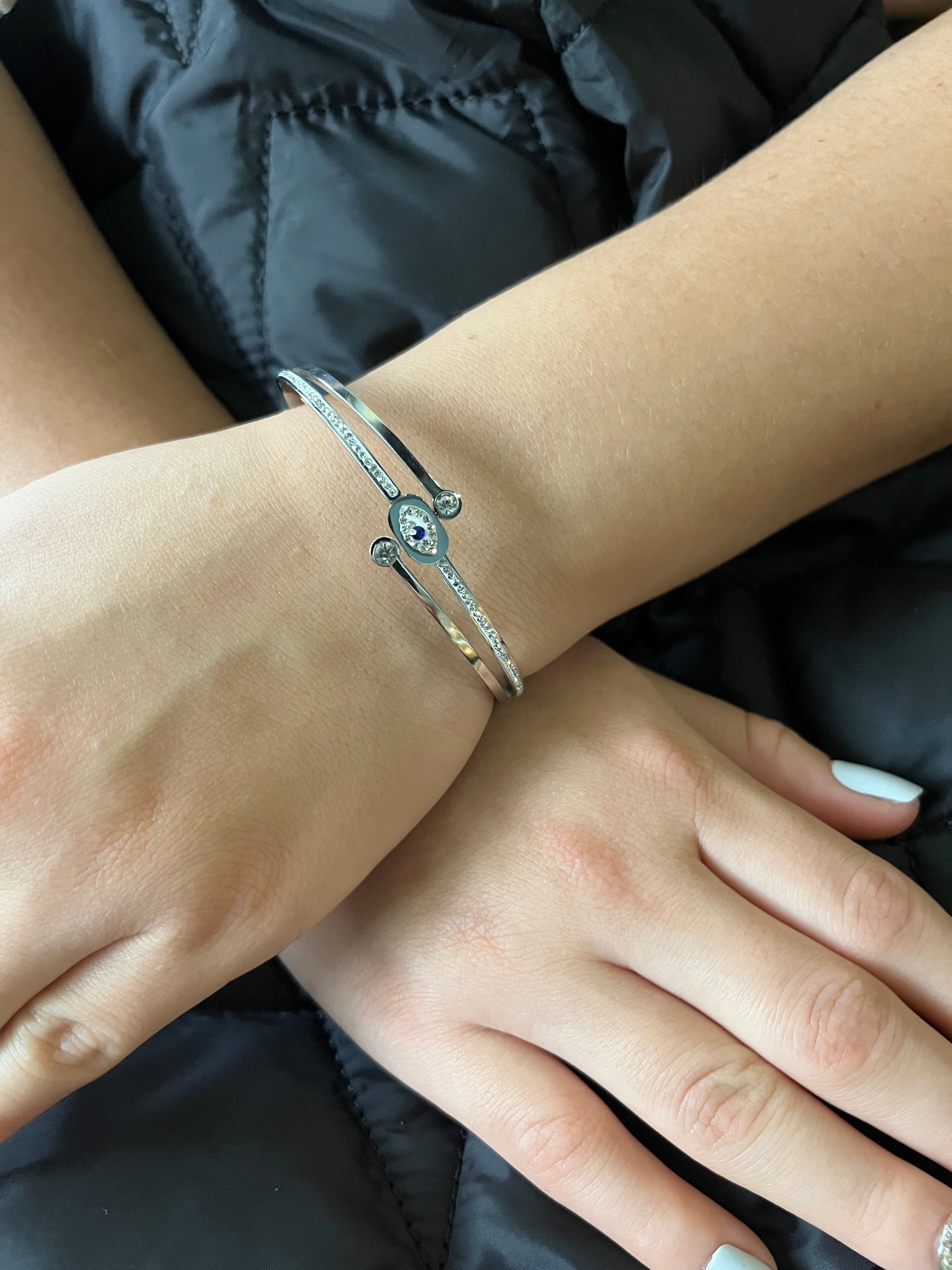 Stainless Steel Evil Eye Bracelet - SCBR1N5 - BUJIX