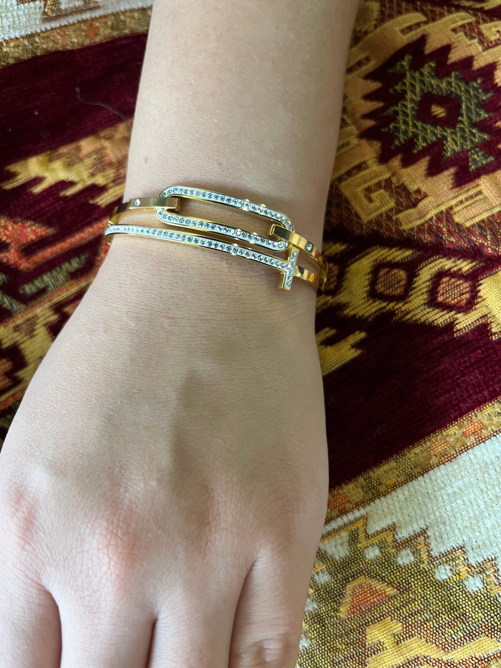 Stainless Steel Zircon Ornated Bangle Bracelet - SCBR1N8 - BUJIX