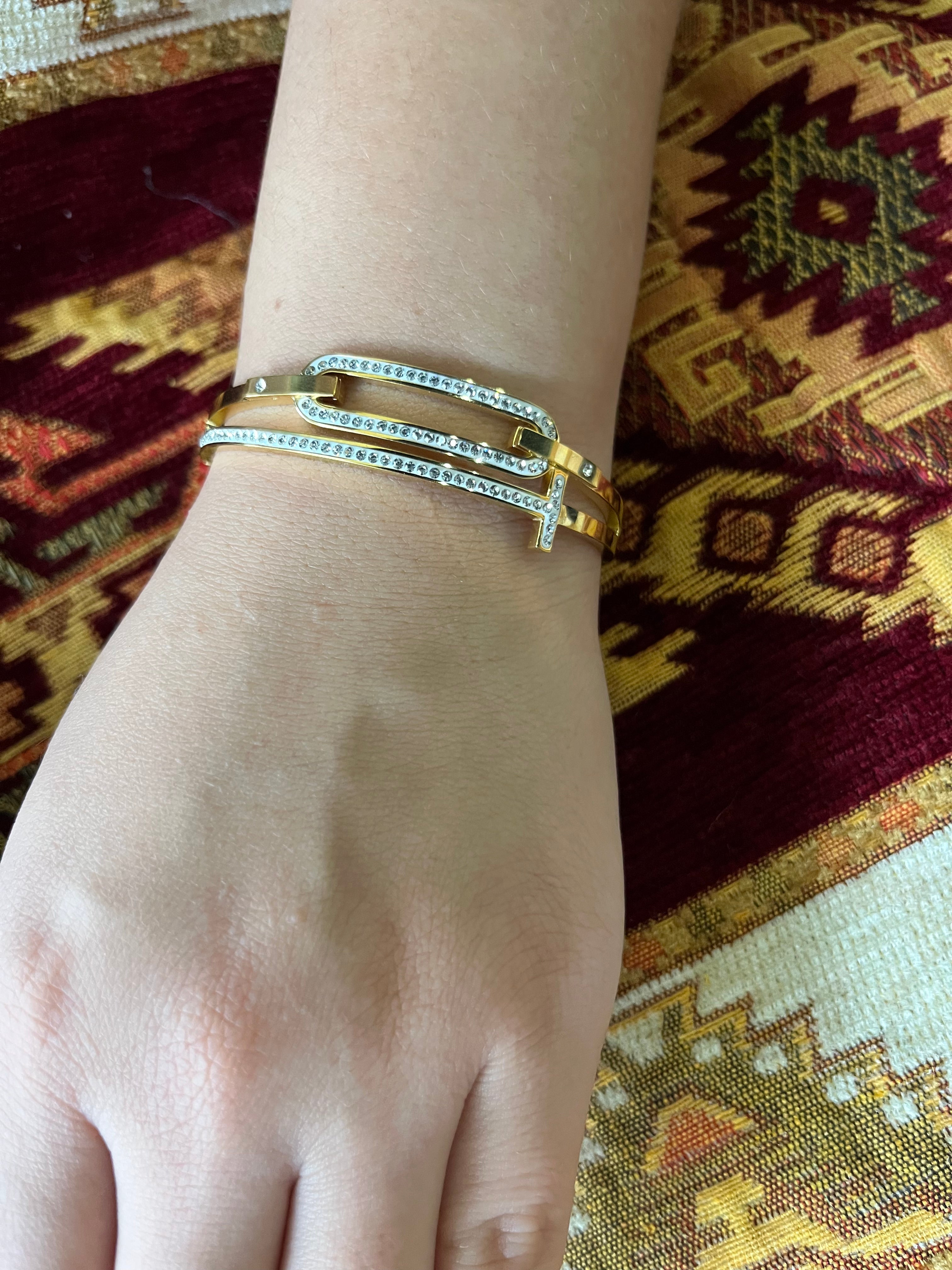 Stainless Steel Zircon Ornated Bangle Bracelet - SCBR1N8 - BUJIX