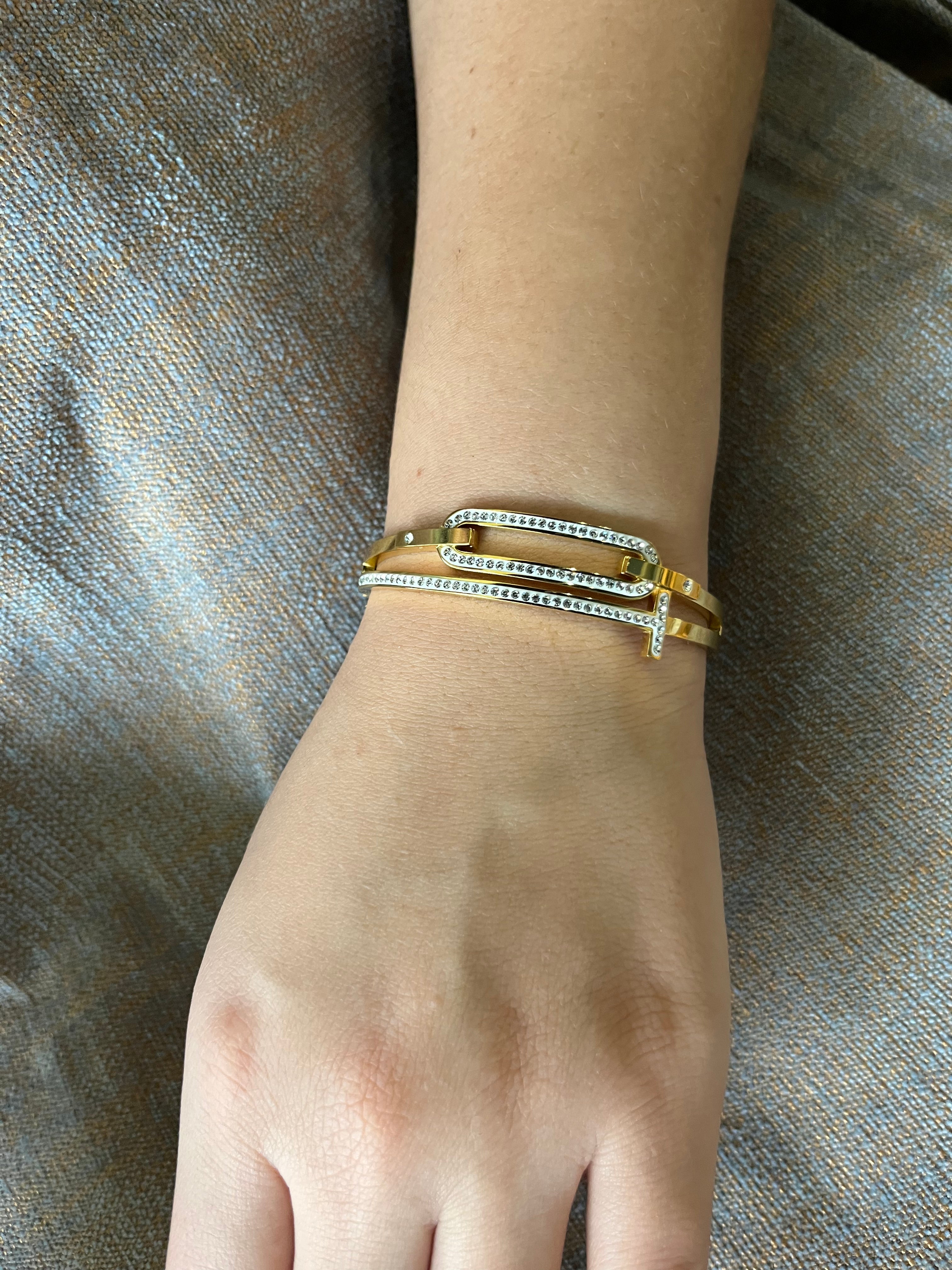 Stainless Steel Zircon Ornated Bangle Bracelet - SCBR1N8 - BUJIX