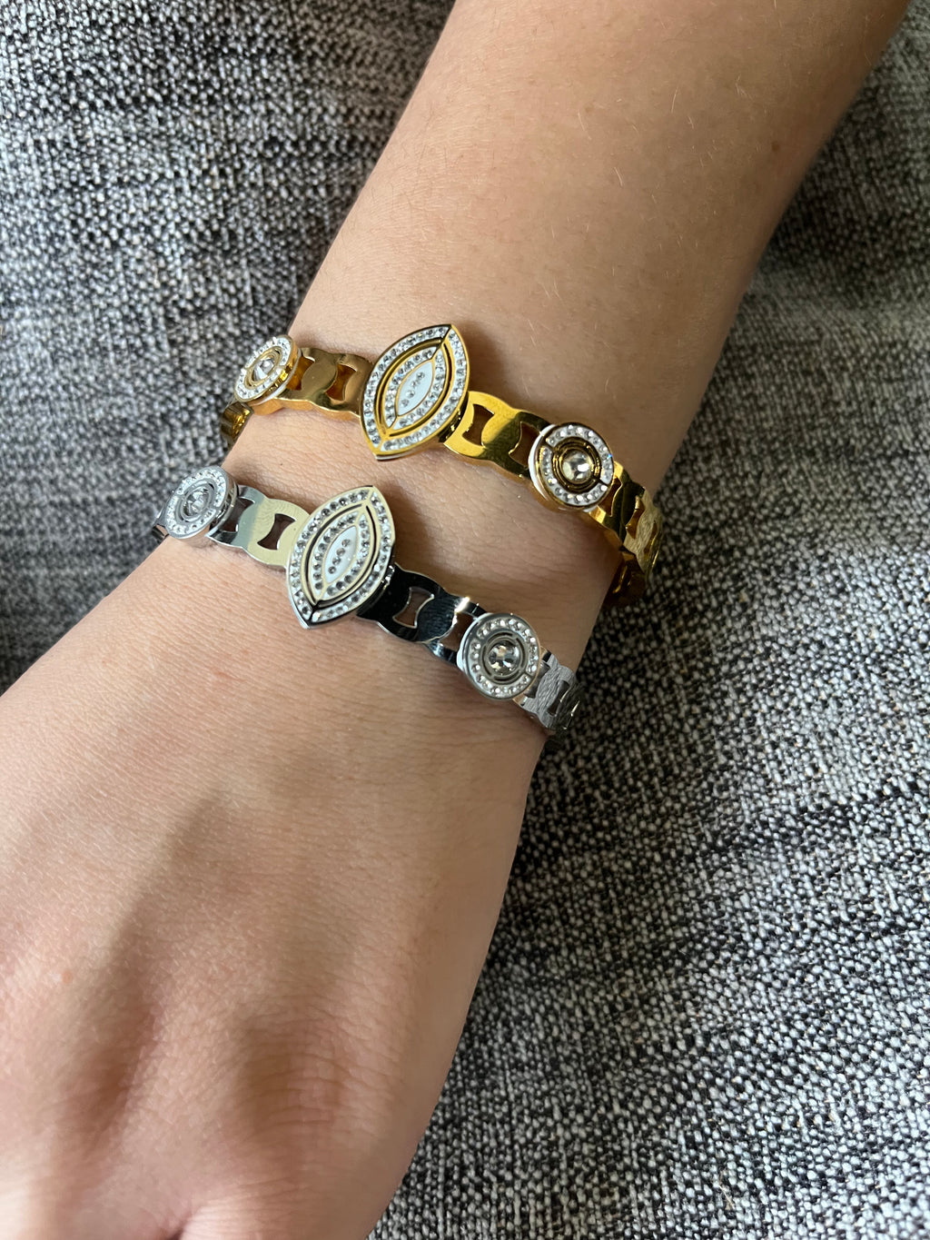 Stainless Steel Zircon Drop Bangle Bracelet - SCBR1N9 - BUJIX