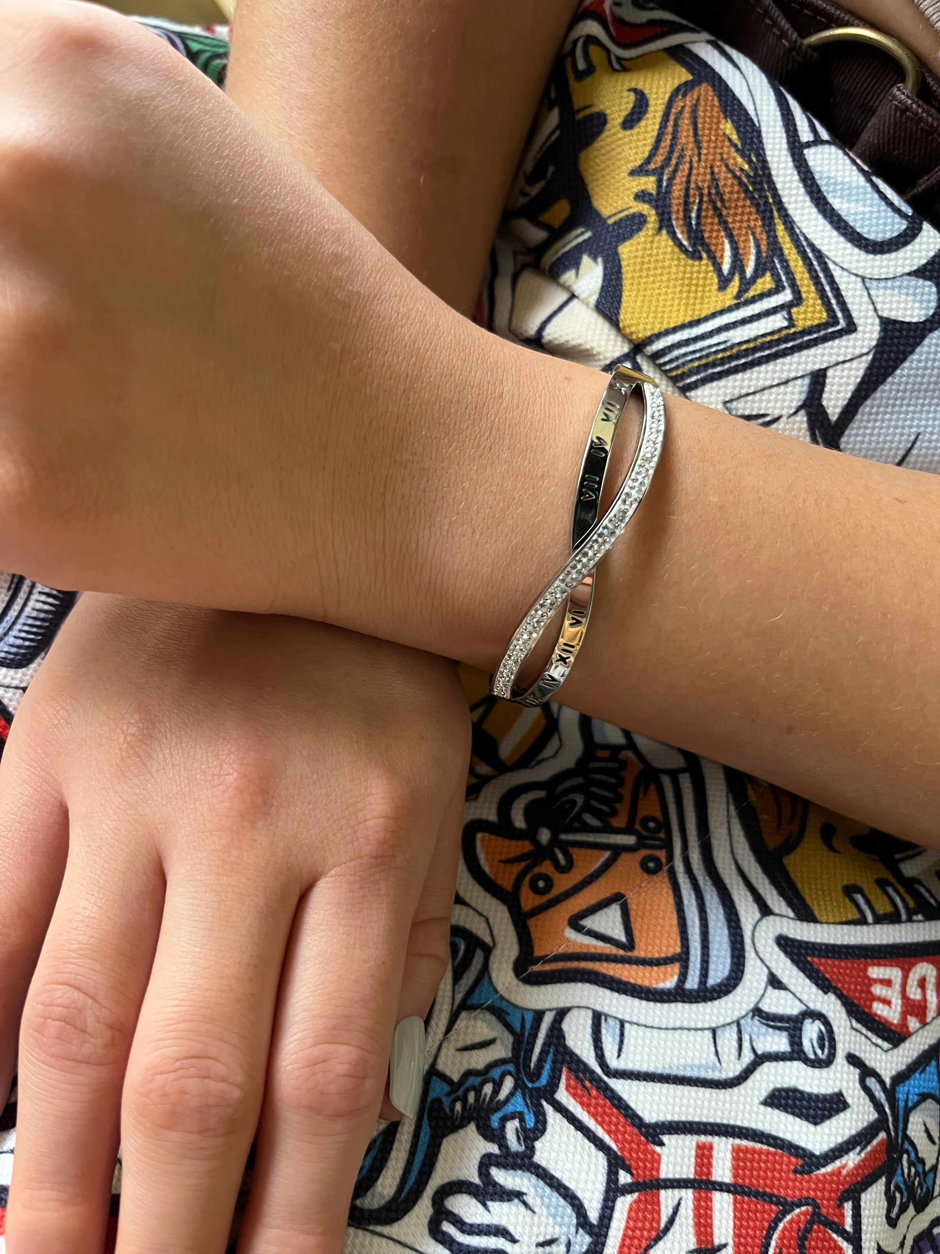 Stainless Steel Infinity Bracelet - SCBR2N2 - BUJIX