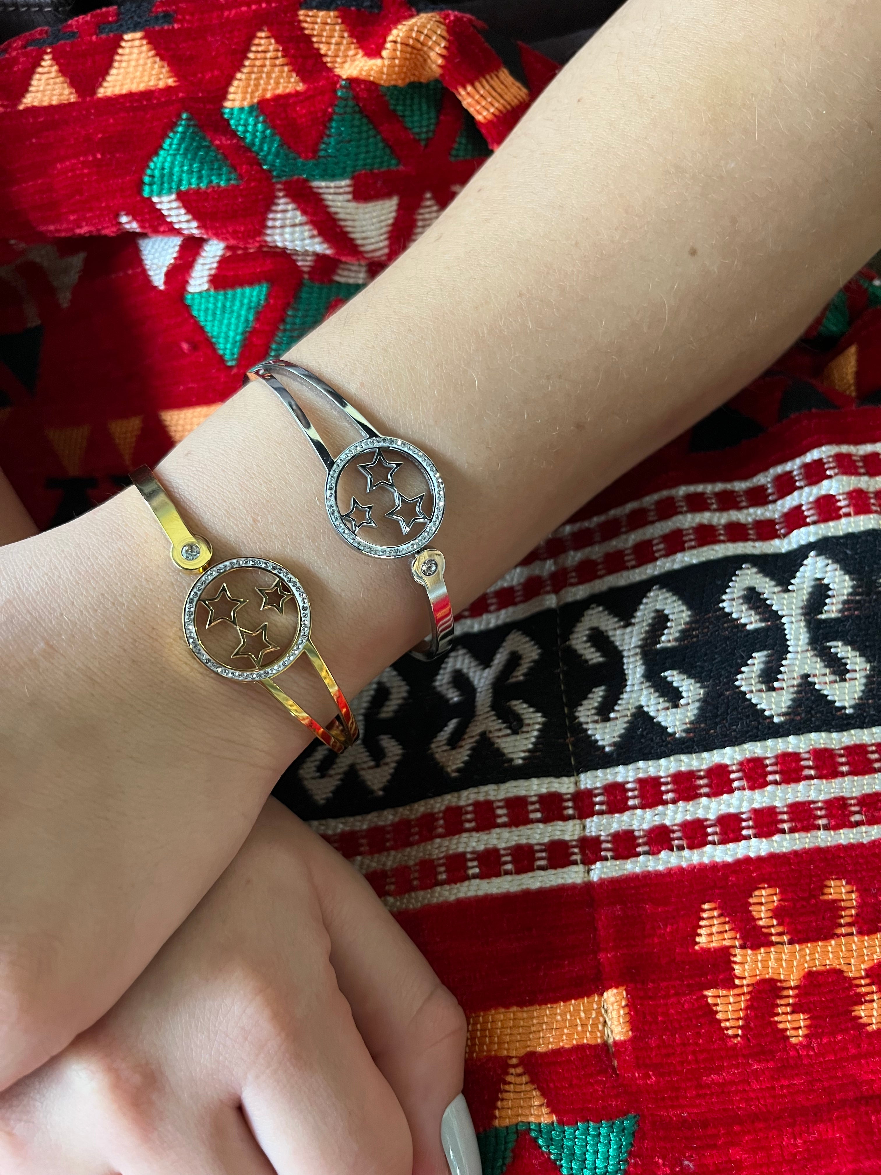 Stainless Steel Star Bracelet - SCBR2N5 - BUJIX