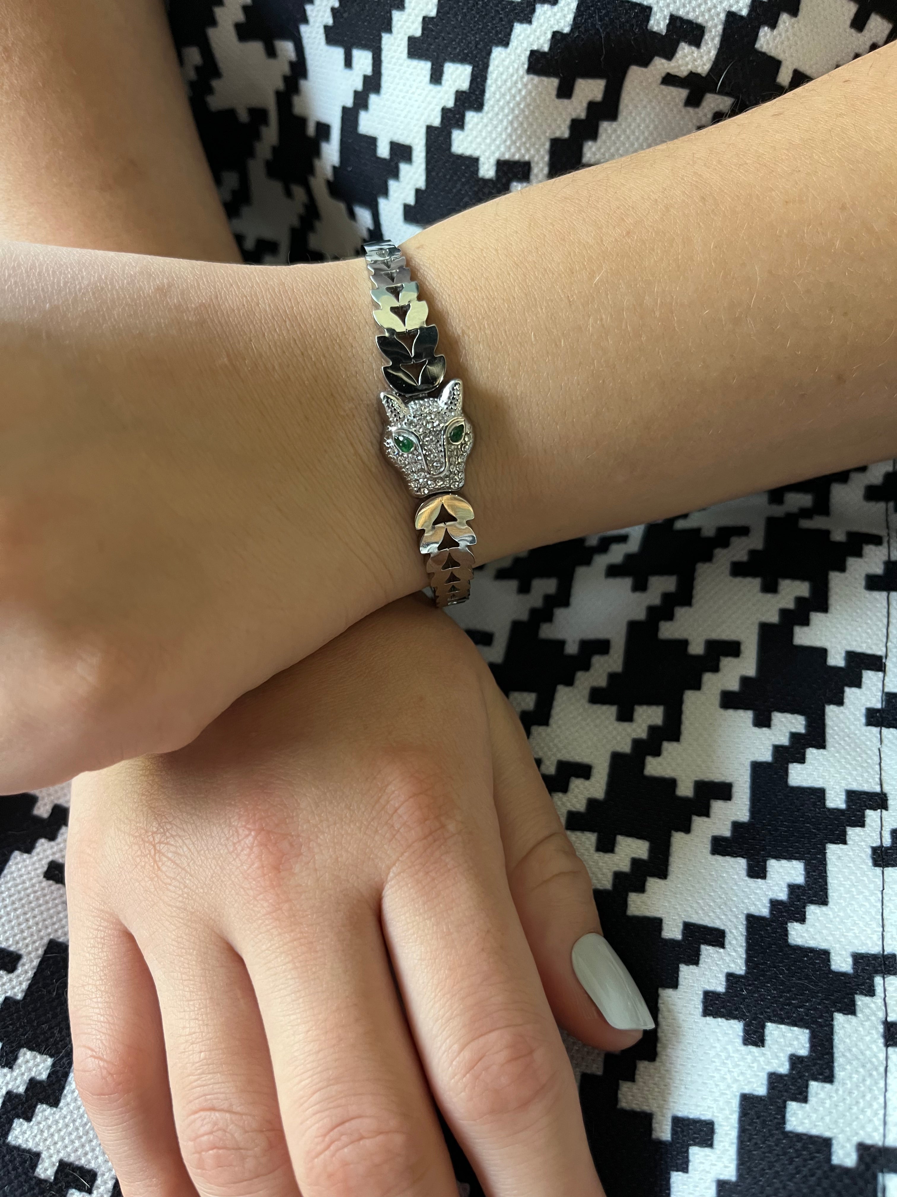 Stainless Steel Dragon Bracelet - SCBR2N8 - BUJIX