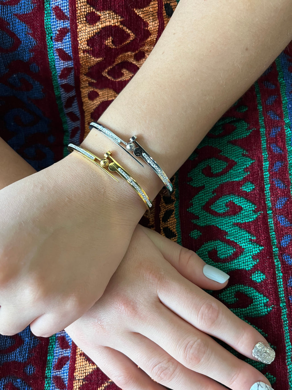 Stainless Steel Bracelet with Zircon Ornaments - SCBR2N10 - BUJIX