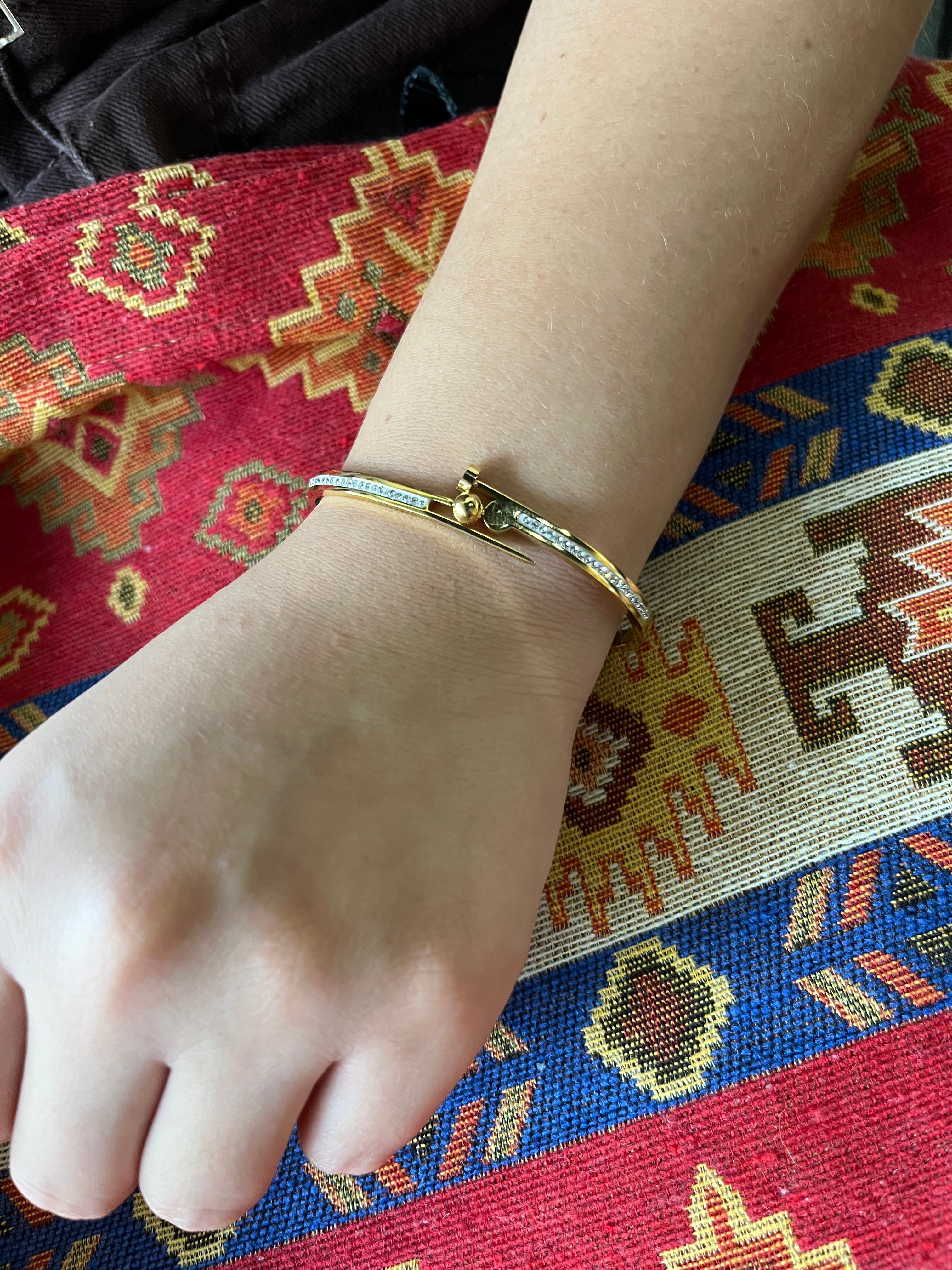 Stainless Steel Bracelet with Zircon Ornaments - SCBR2N10 - BUJIX