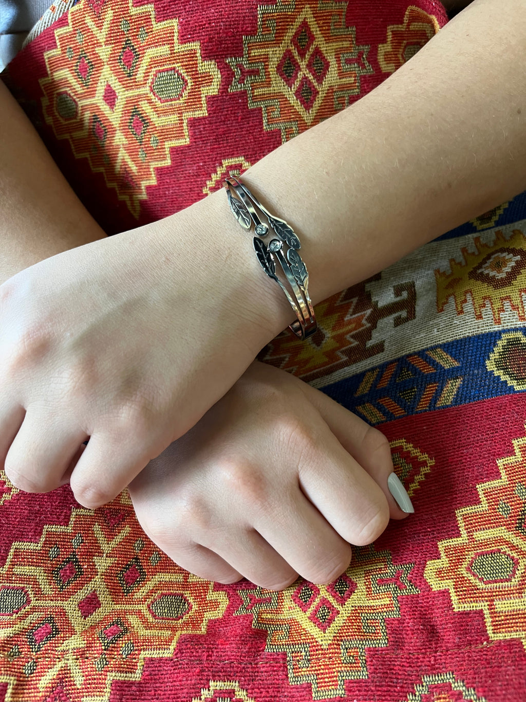 Stainless Steel Leaf Bracelet with Zircon Ornaments - SCBR3N04 - BUJIX