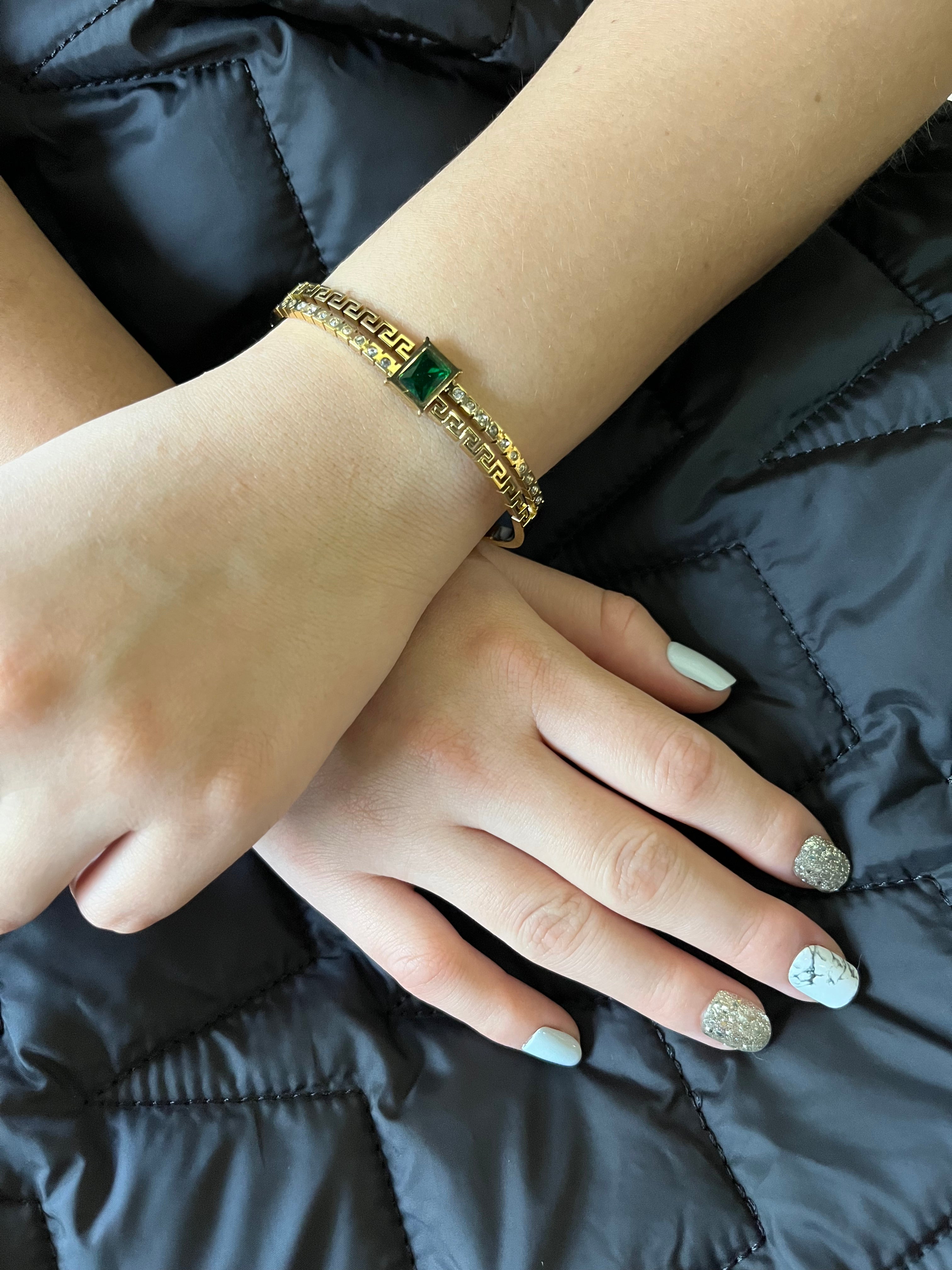 Stainless Steel Bangle Bracelet with Green Stone - SCBR3N05 - BUJIX