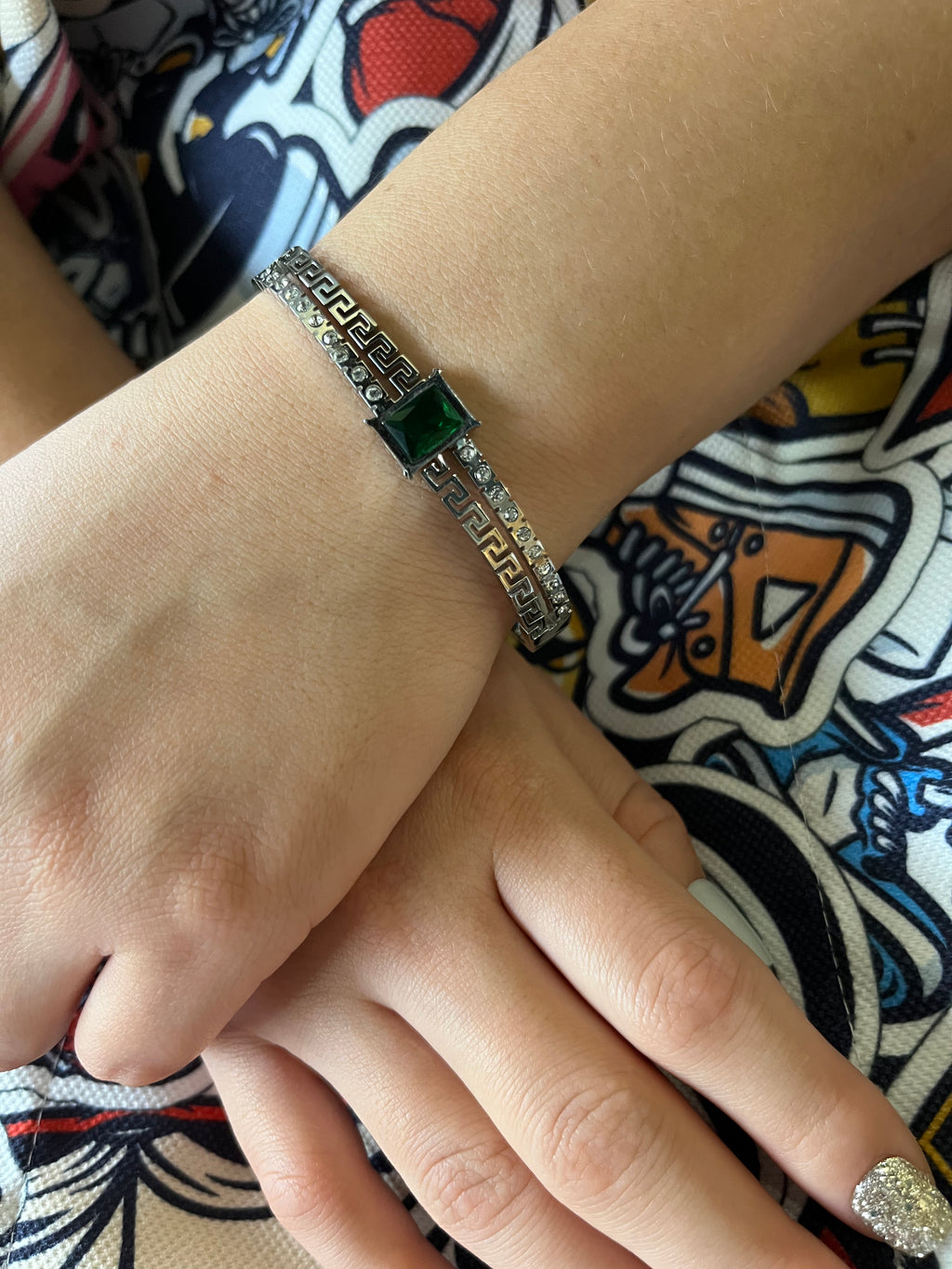 Stainless Steel Bangle Bracelet with Green Stone - SCBR3N05 - BUJIX