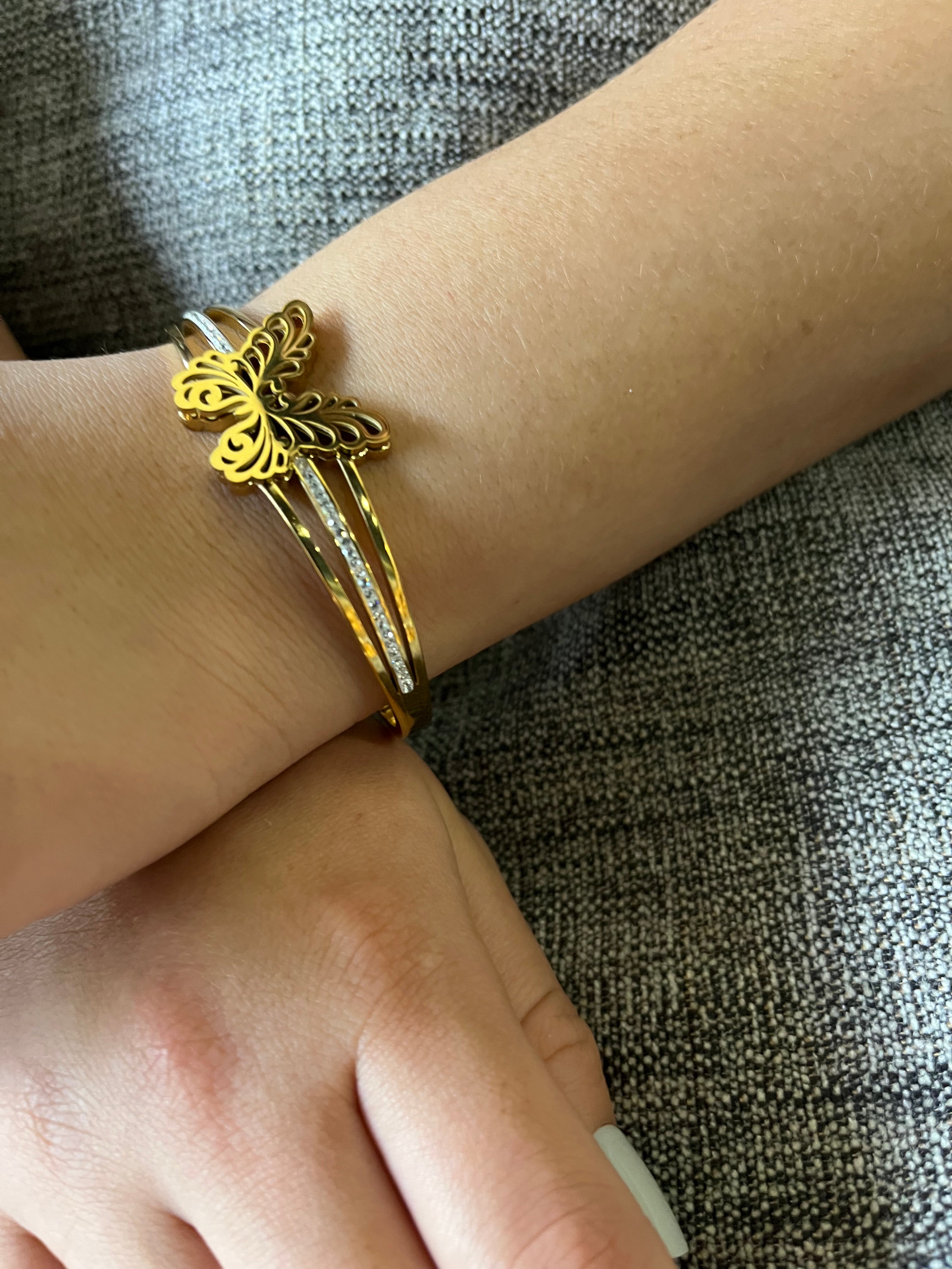 Stainless Steel Butterfly Bracelet - SCBR3N06 - BUJIX