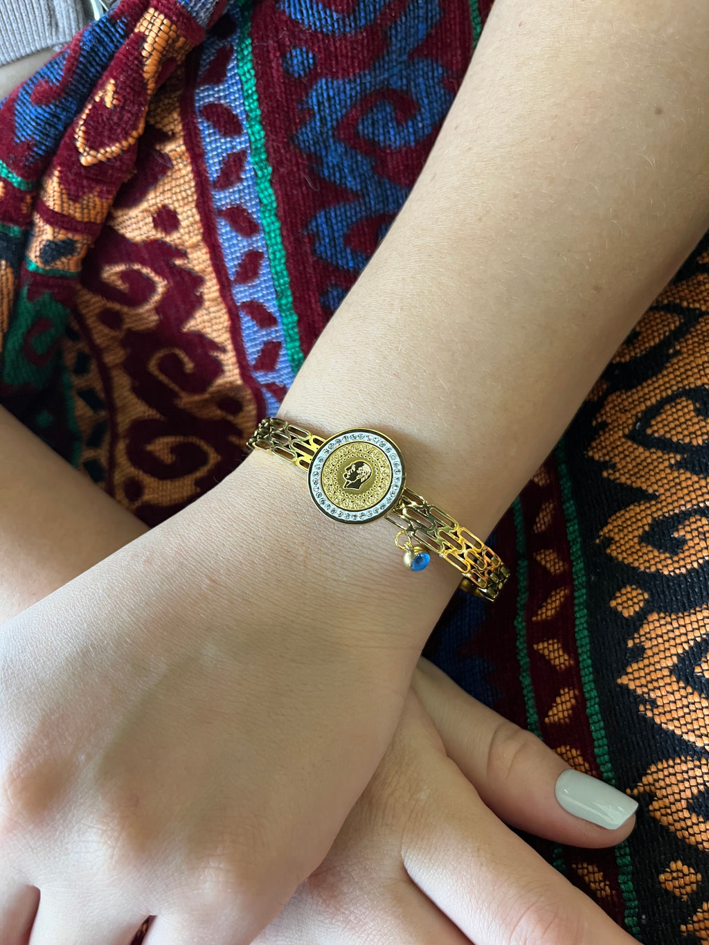 Stainless Steel Bracelet with Evil Eye - SCBR3N07 - BUJIX