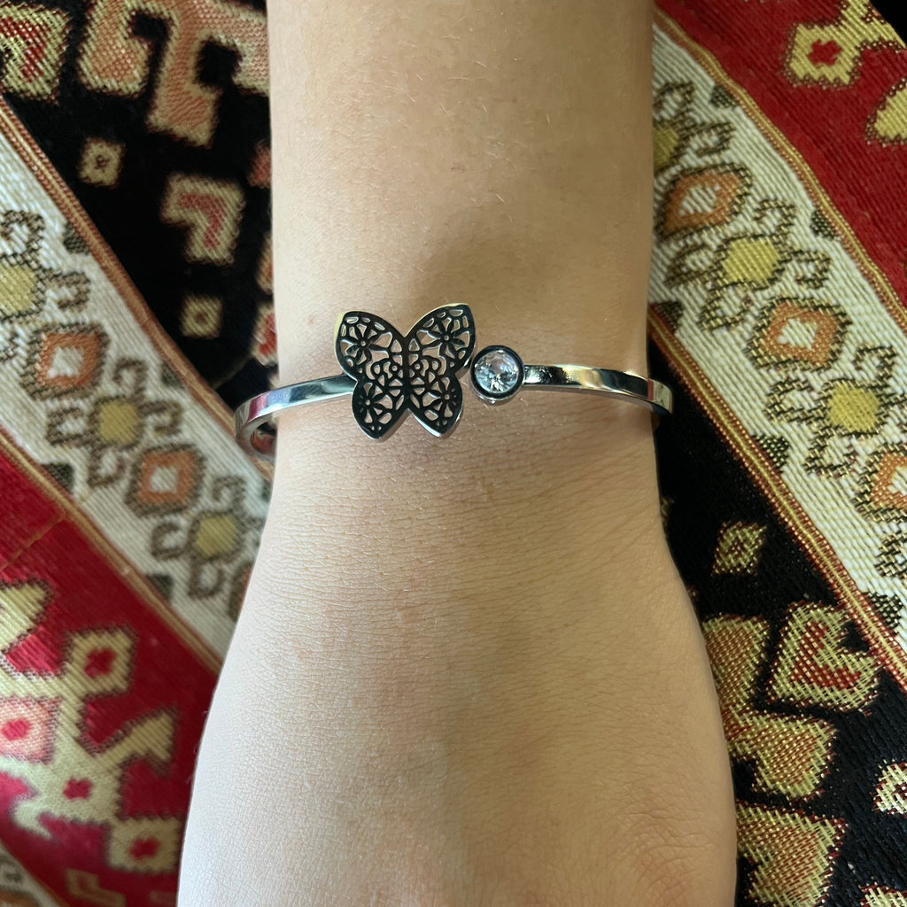 Stainless Steel Butterfly Bracelet - SCBR4N01 - BUJIX