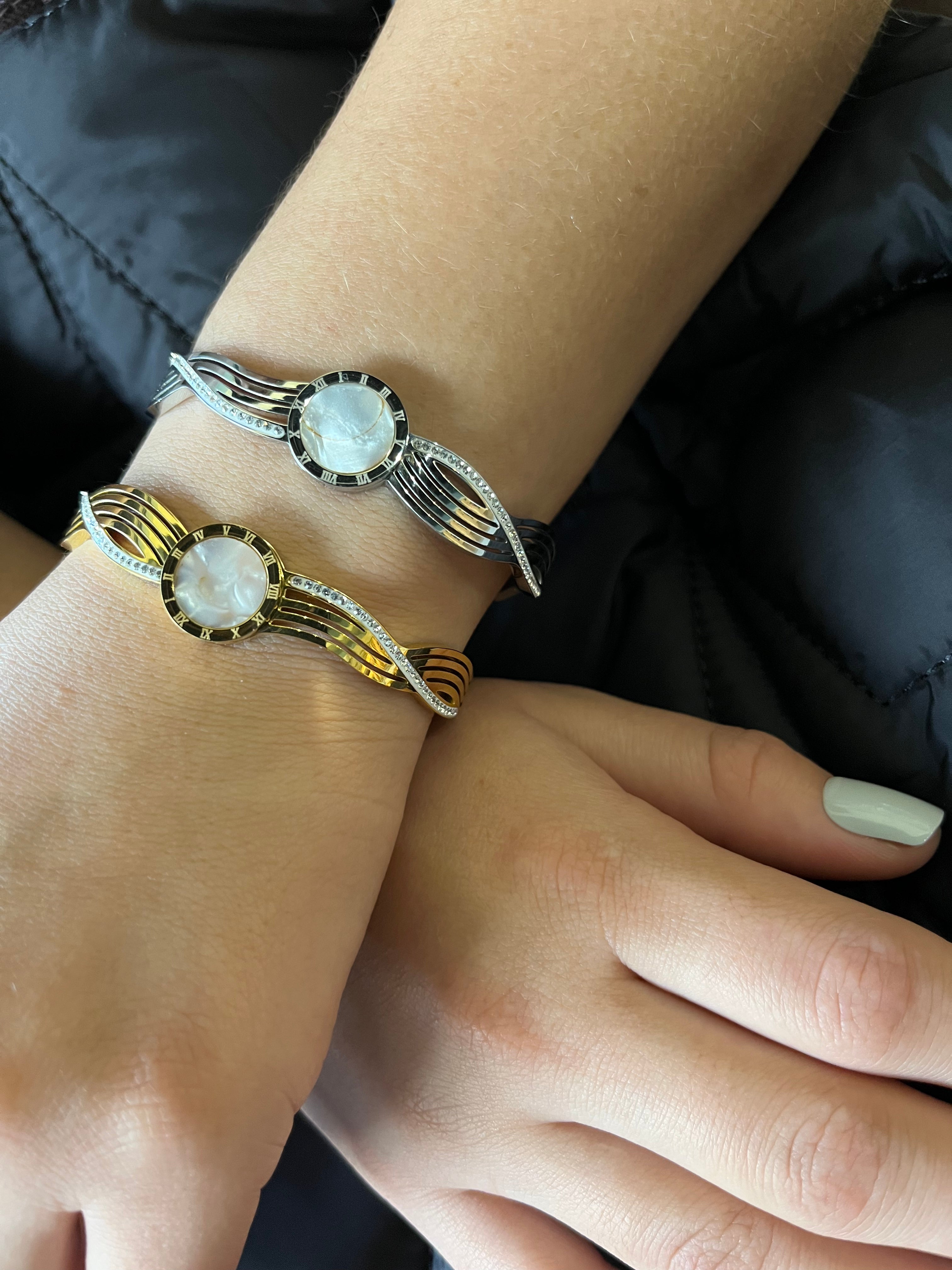 Stainless Steel Pearl Bracelet - SCBR4N02 - BUJIX