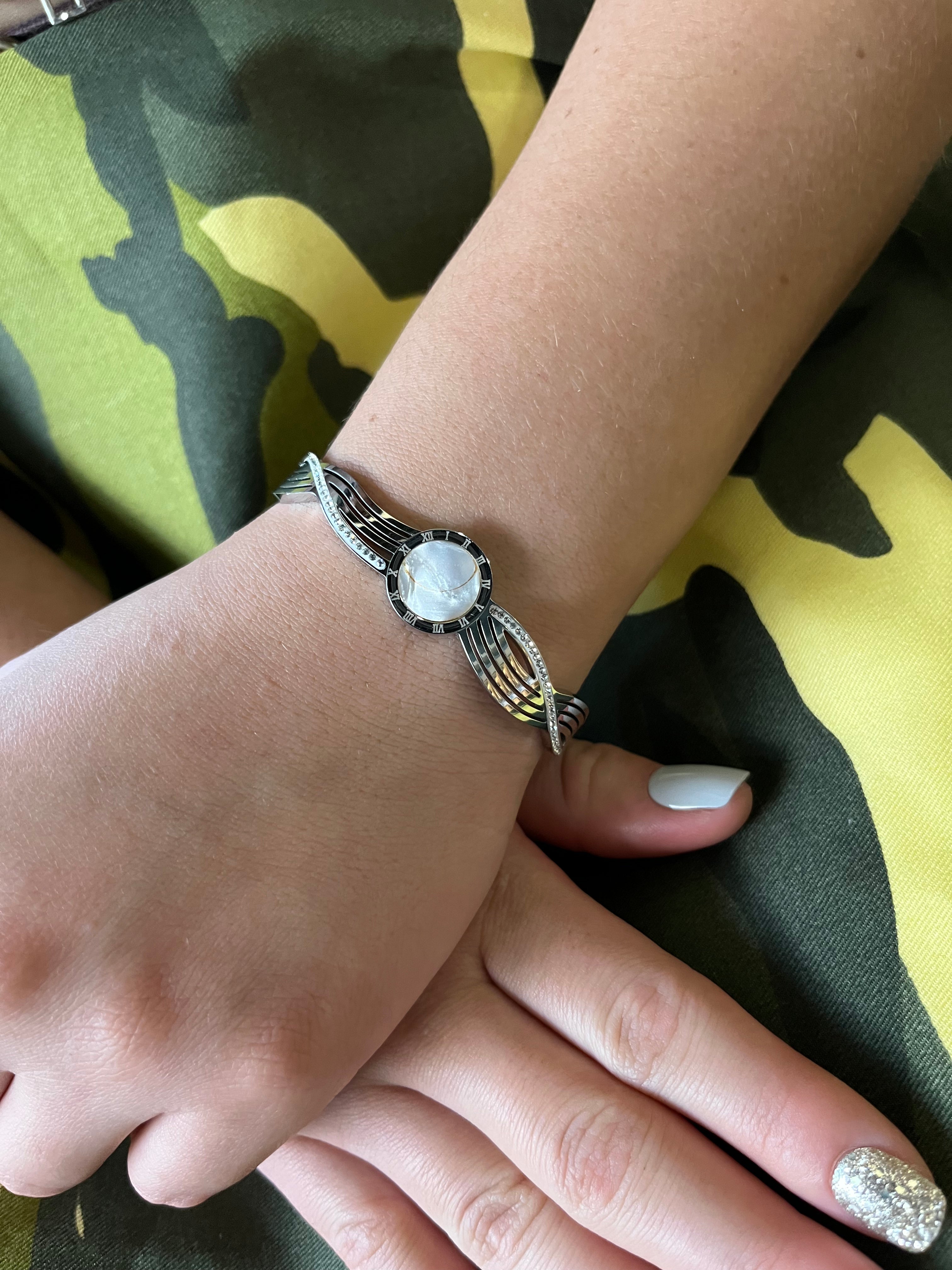 Stainless Steel Pearl Bracelet - SCBR4N02 - BUJIX