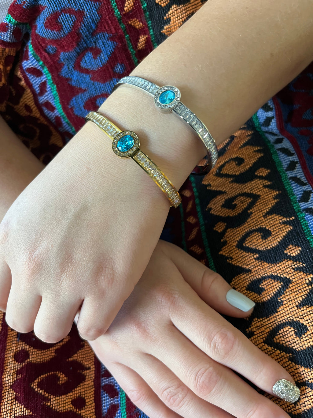 Stainless Steel Bracelet with Turquoise Stone - SCBR4N10 - BUJIX