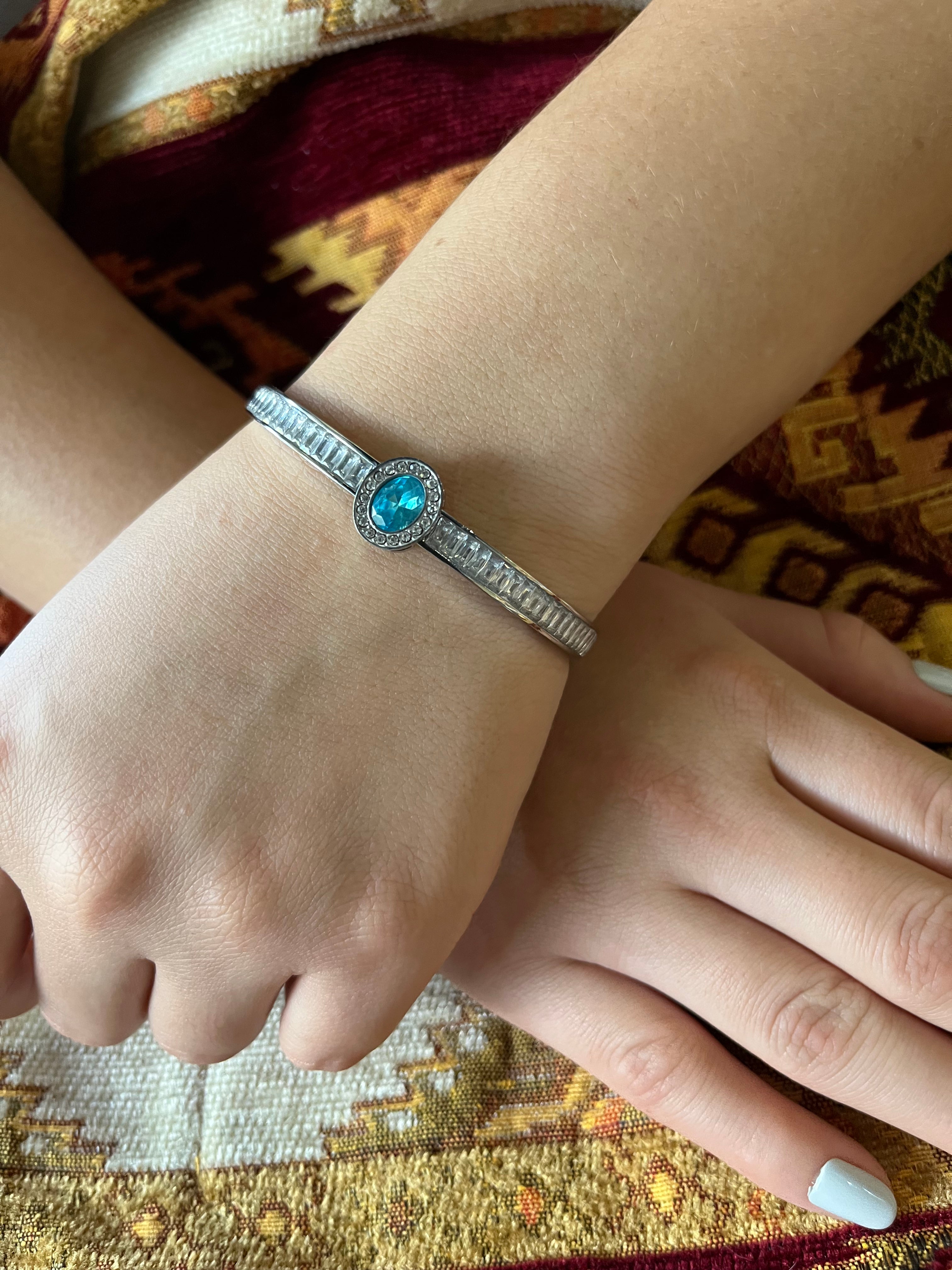 Stainless Steel Bracelet with Turquoise Stone - SCBR4N10 - BUJIX