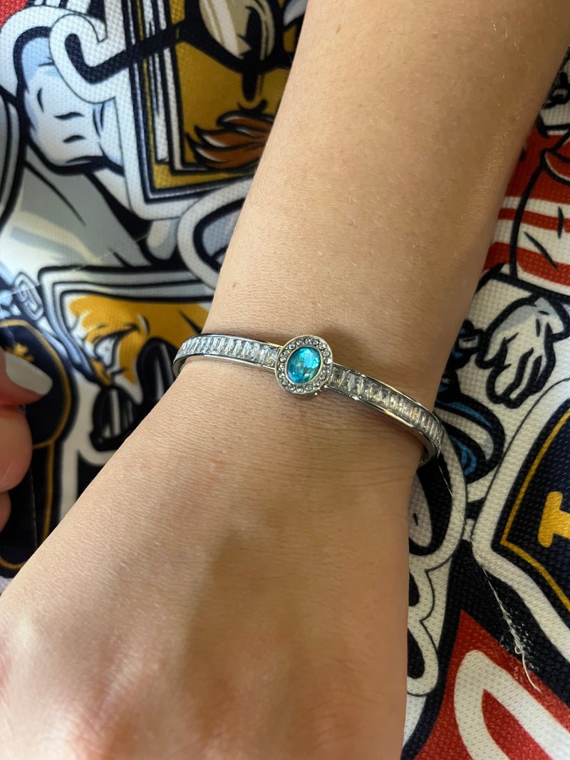 Stainless Steel Bracelet with Turquoise Stone - SCBR4N10 - BUJIX