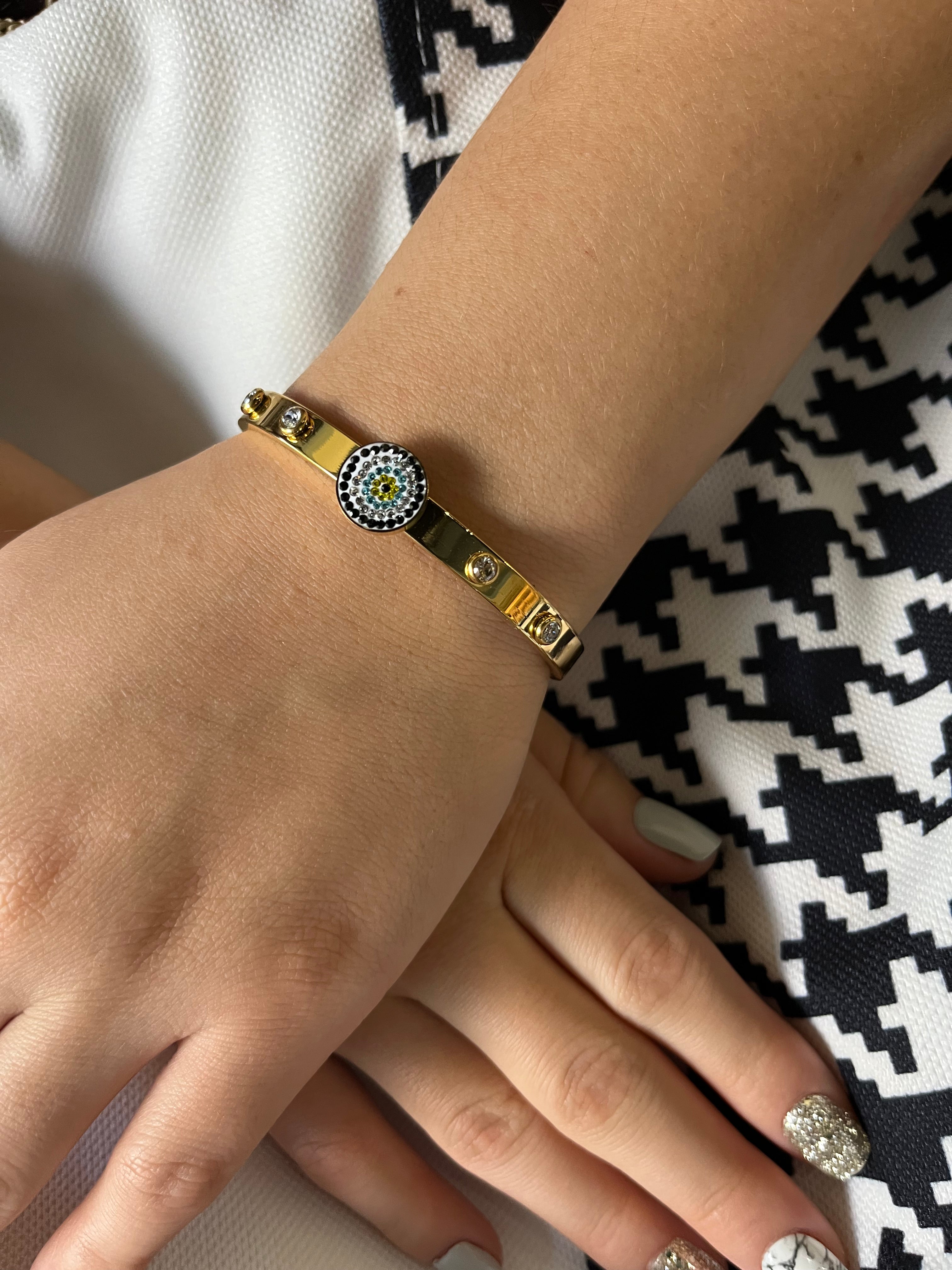 Stainless Steel Evil Eye Bracelet - SCBR5N04 - BUJIX