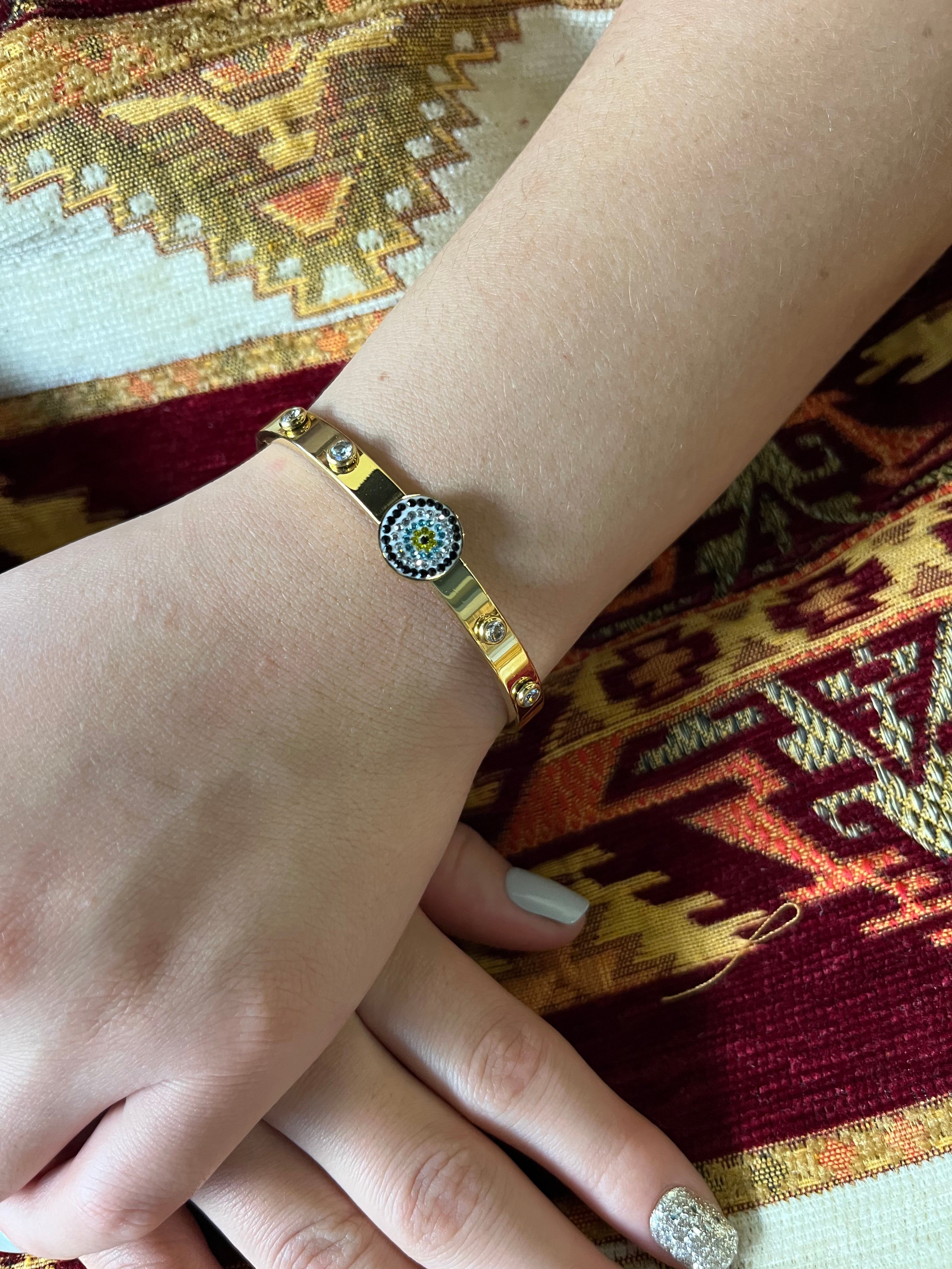 Stainless Steel Evil Eye Bracelet - SCBR5N04 - BUJIX