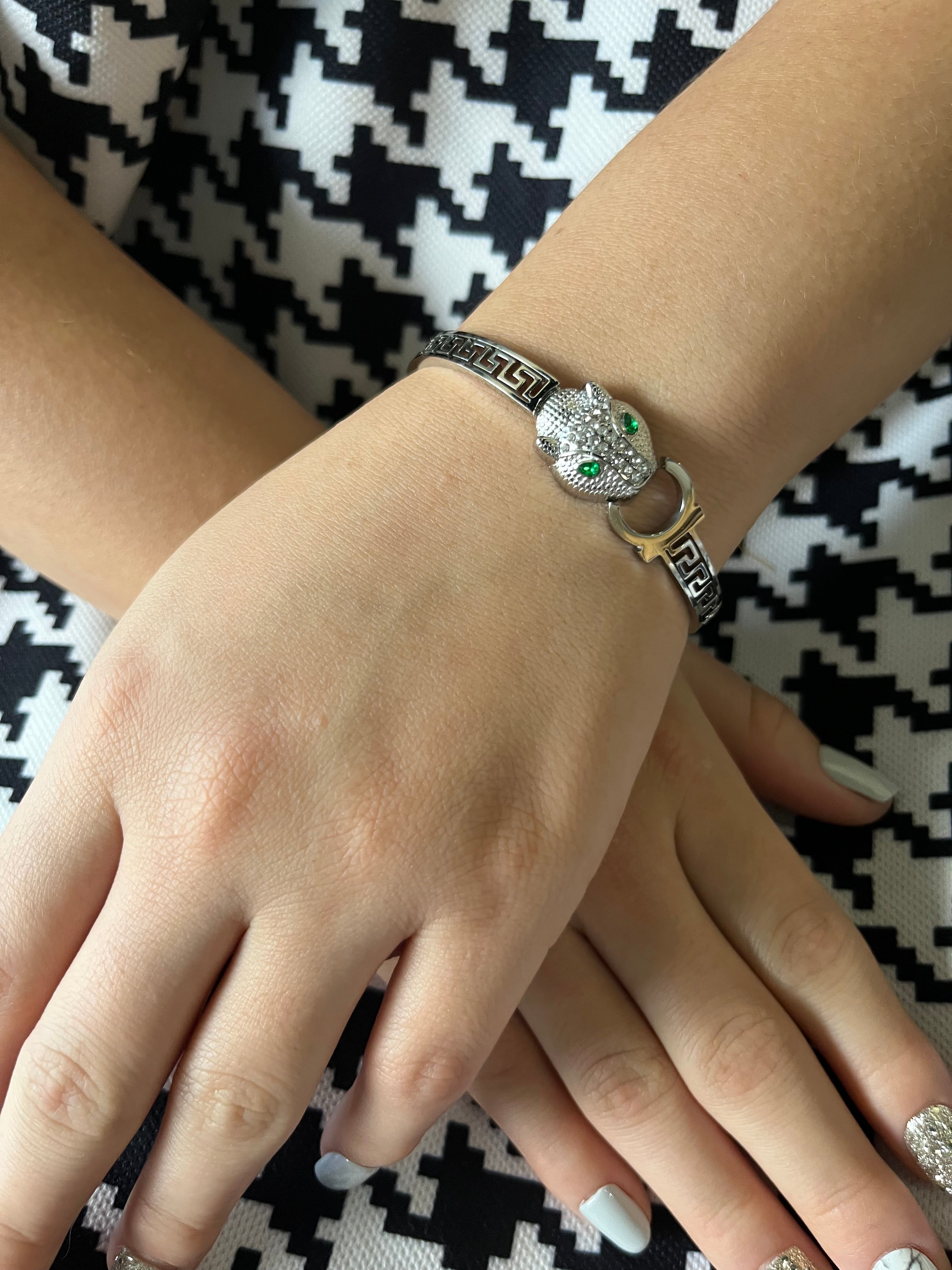 Stainless Steel Tiger Bracelet - SCBR5N08 - BUJIX