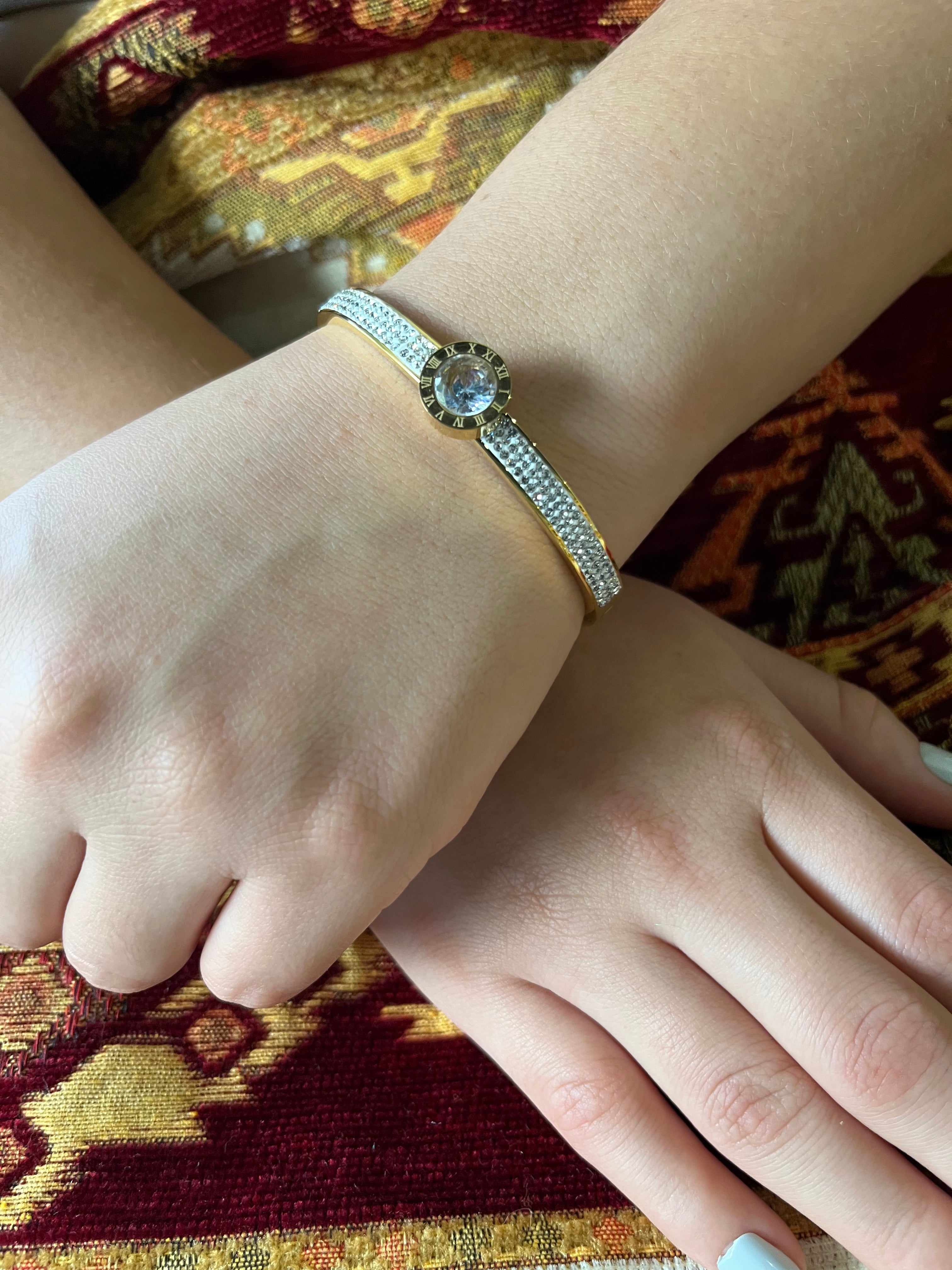 Stainless Steel Roman Numeral Bracelet with Paved Zircon - SCBR5N09 - BUJIX