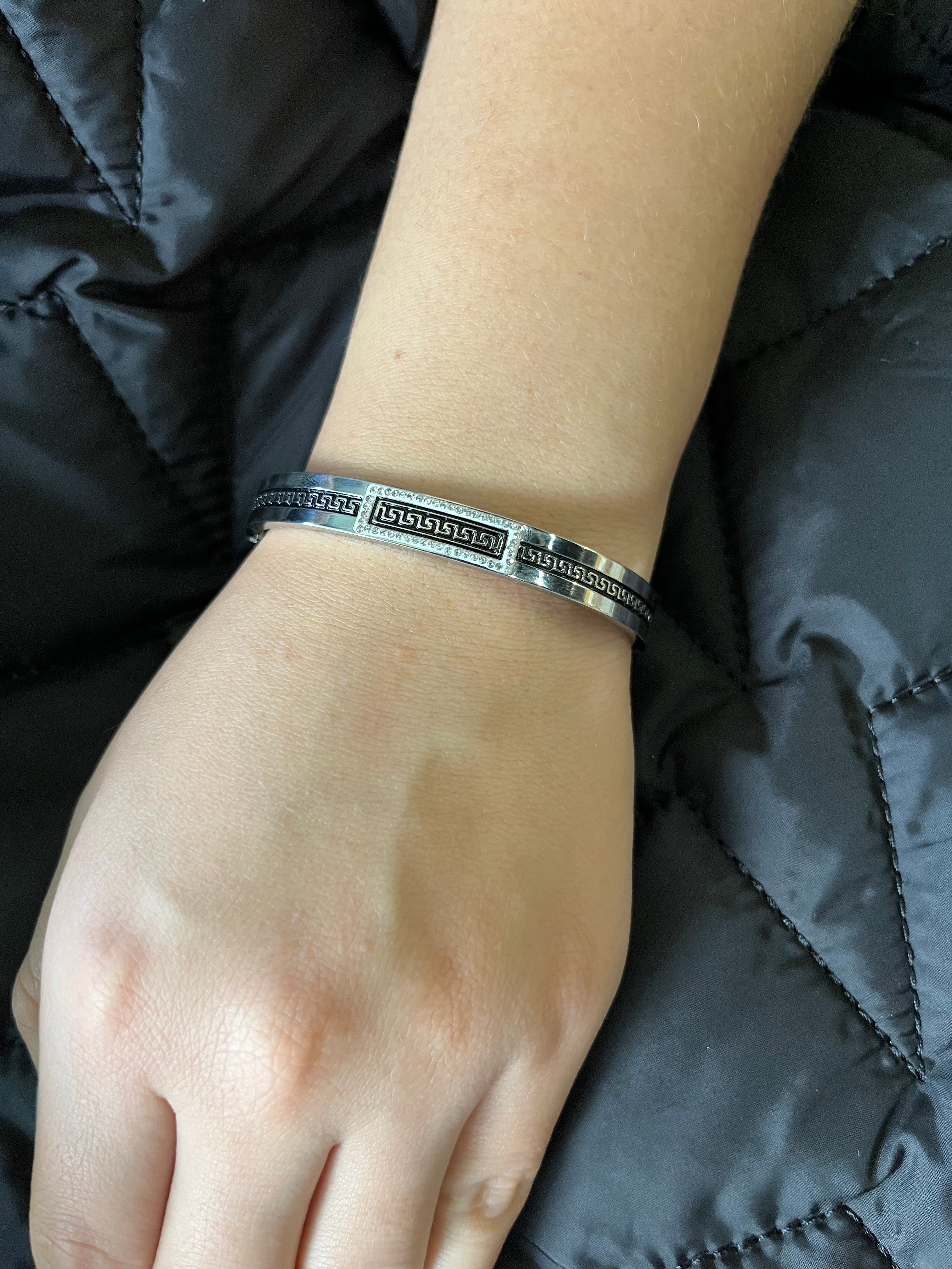 Stainless Steel Bangle Bracelet - SCBR6N09 - BUJIX