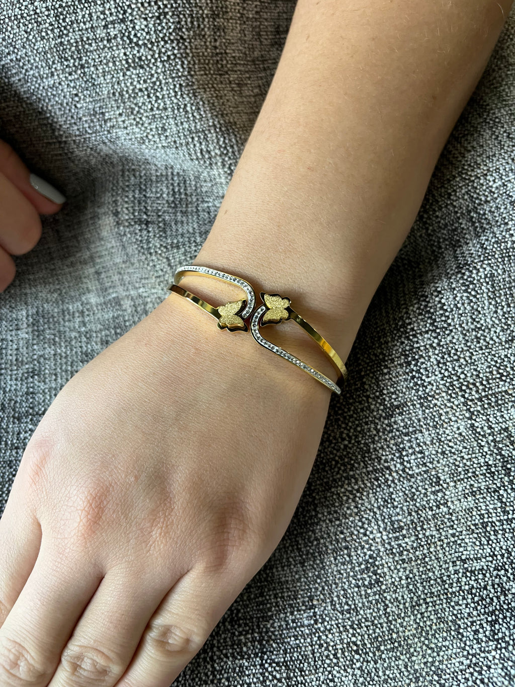 Stainless Steel Butterfly Bracelet - SCBR7N02 - BUJIX