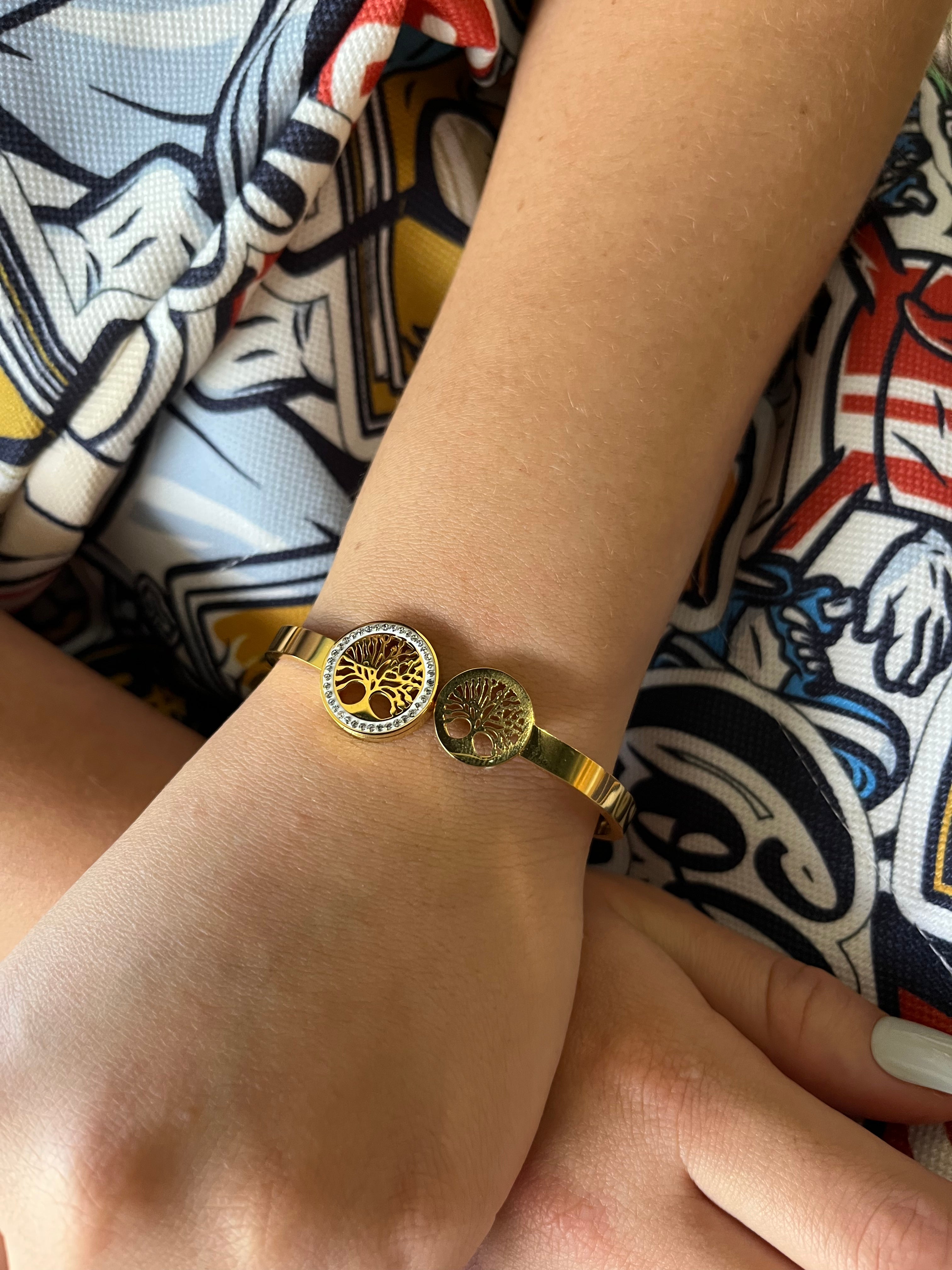 Stainless Steel Tree of Life Bracelet - SCBR7N03 - BUJIX