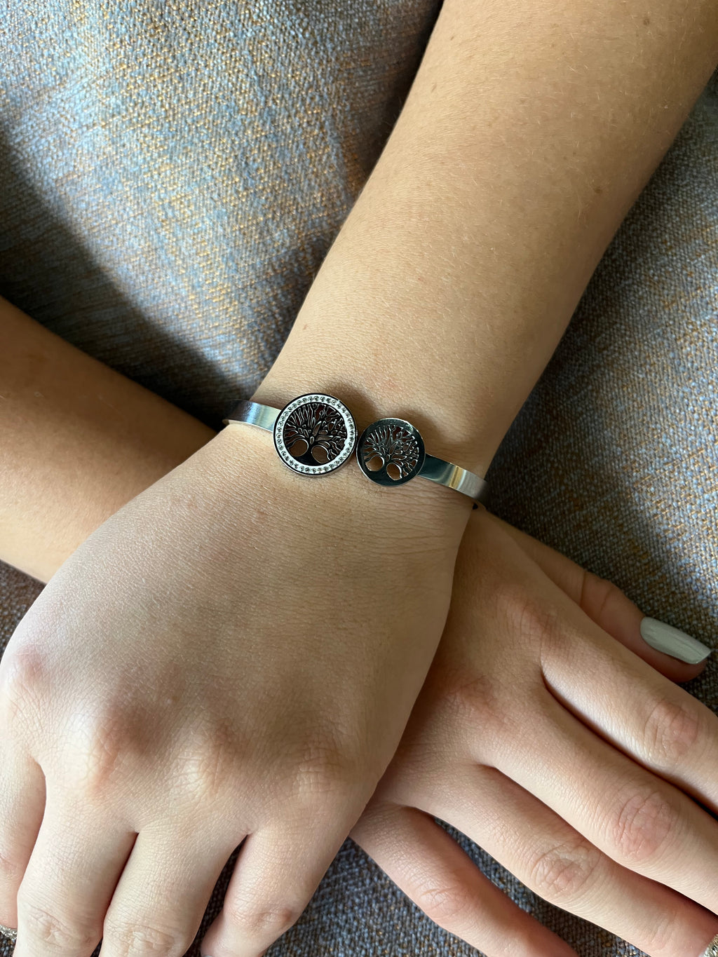 Stainless Steel Tree of Life Bracelet - SCBR7N03 - BUJIX