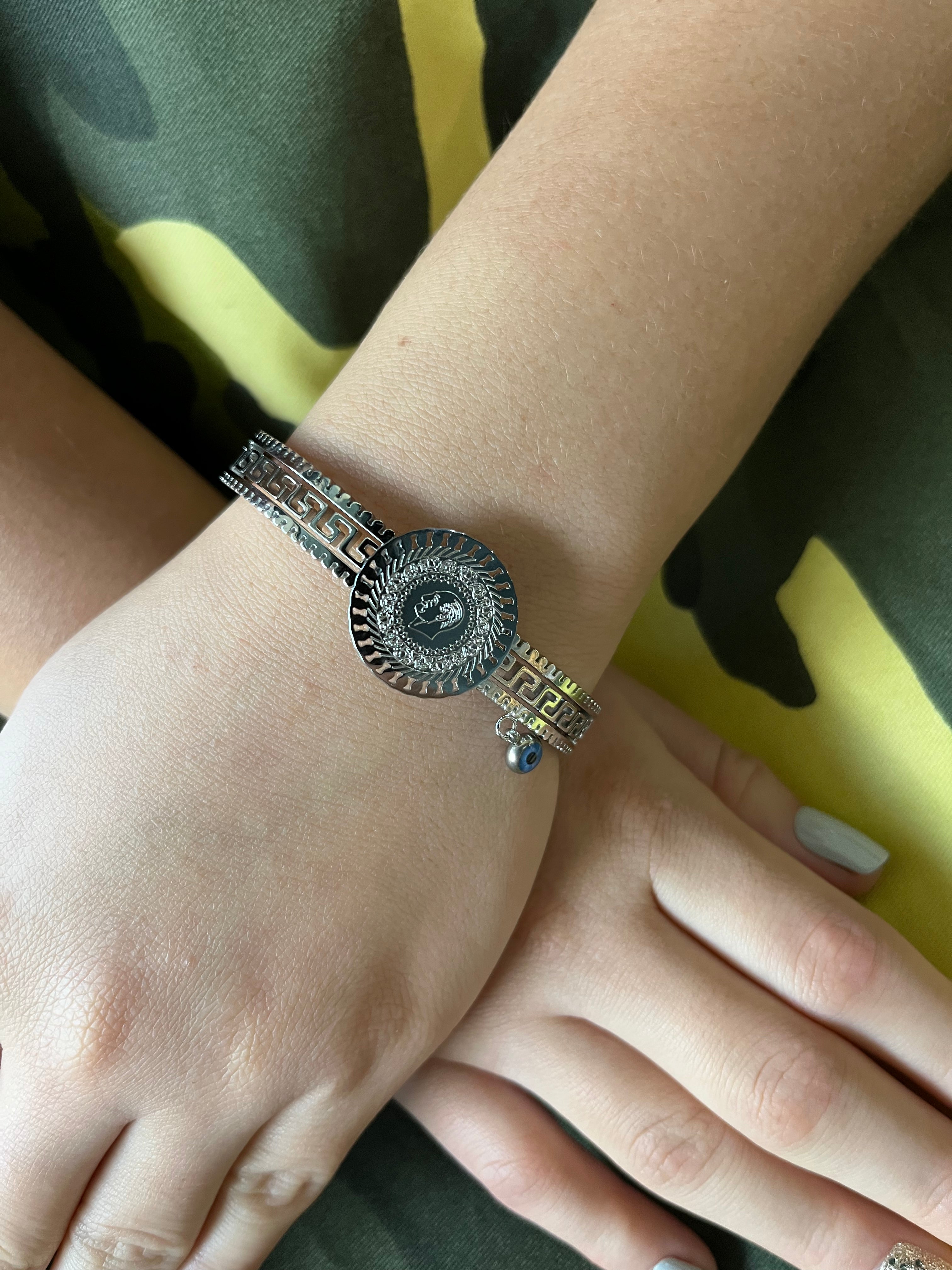 Stainless Steel Bangle Bracelet - SCBR7N04 - BUJIX