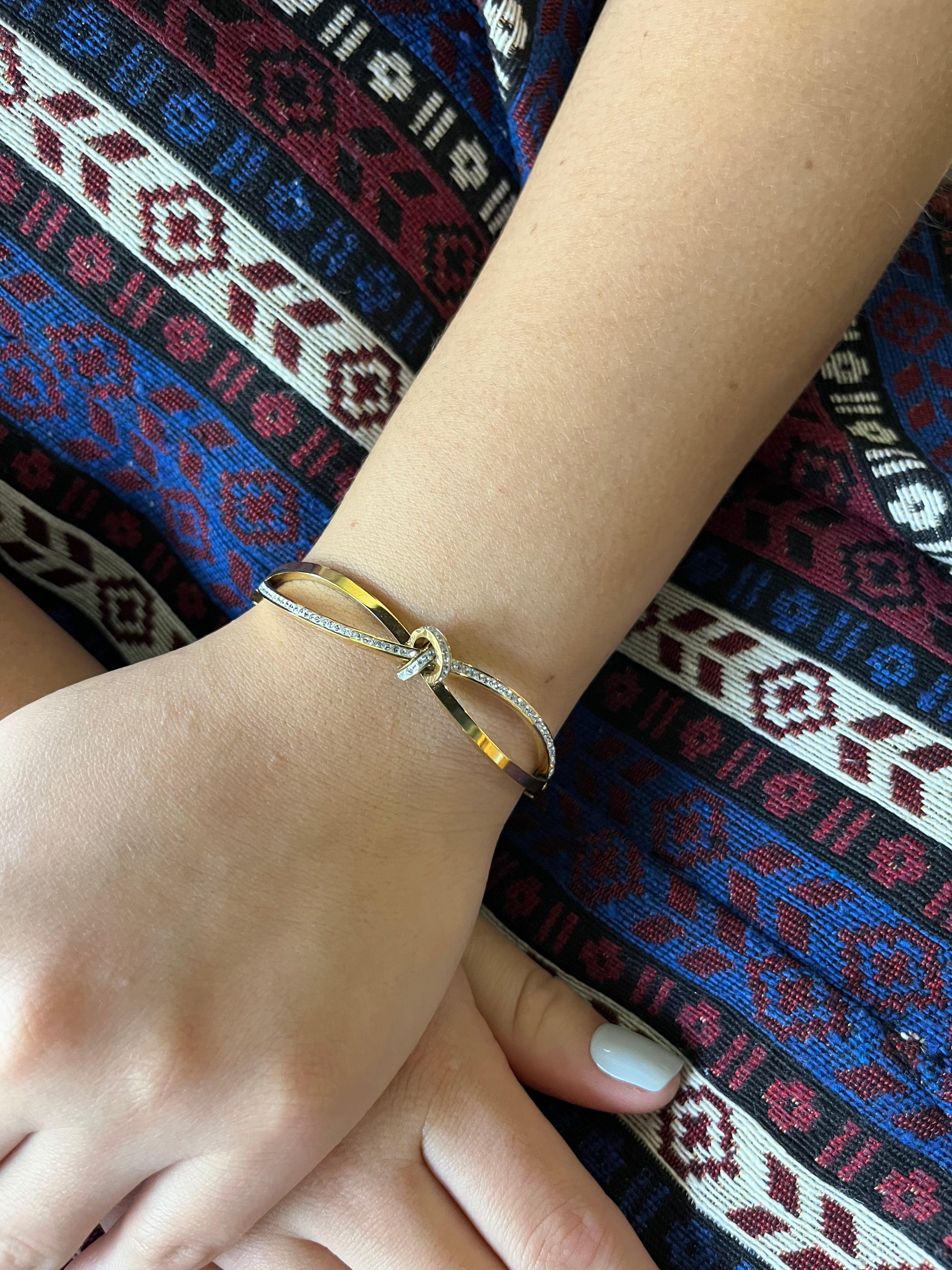 Stainless Steel Infinity Bracelet - SCBR7N08 - BUJIX