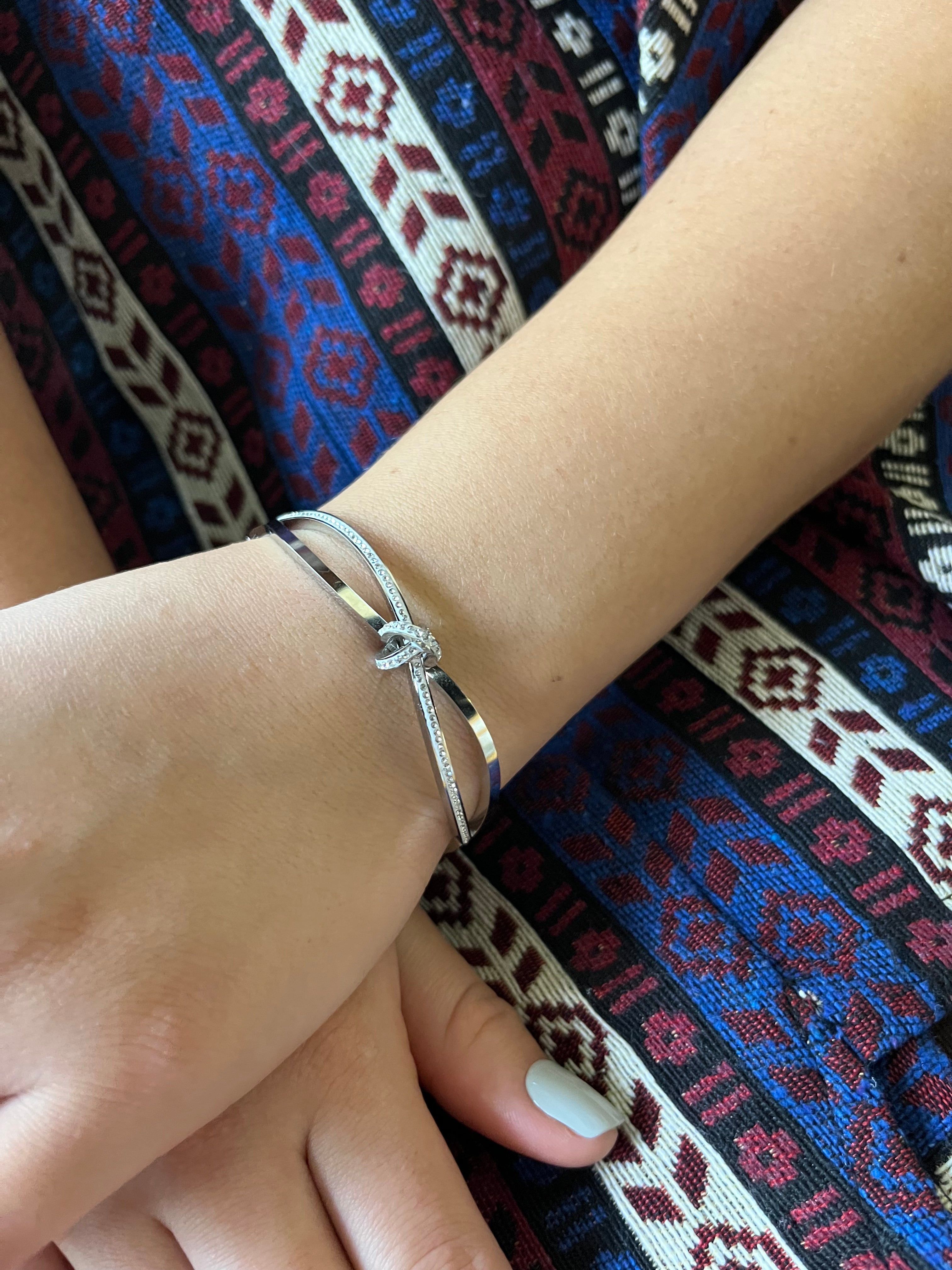 Stainless Steel Infinity Bracelet - SCBR7N08 - BUJIX