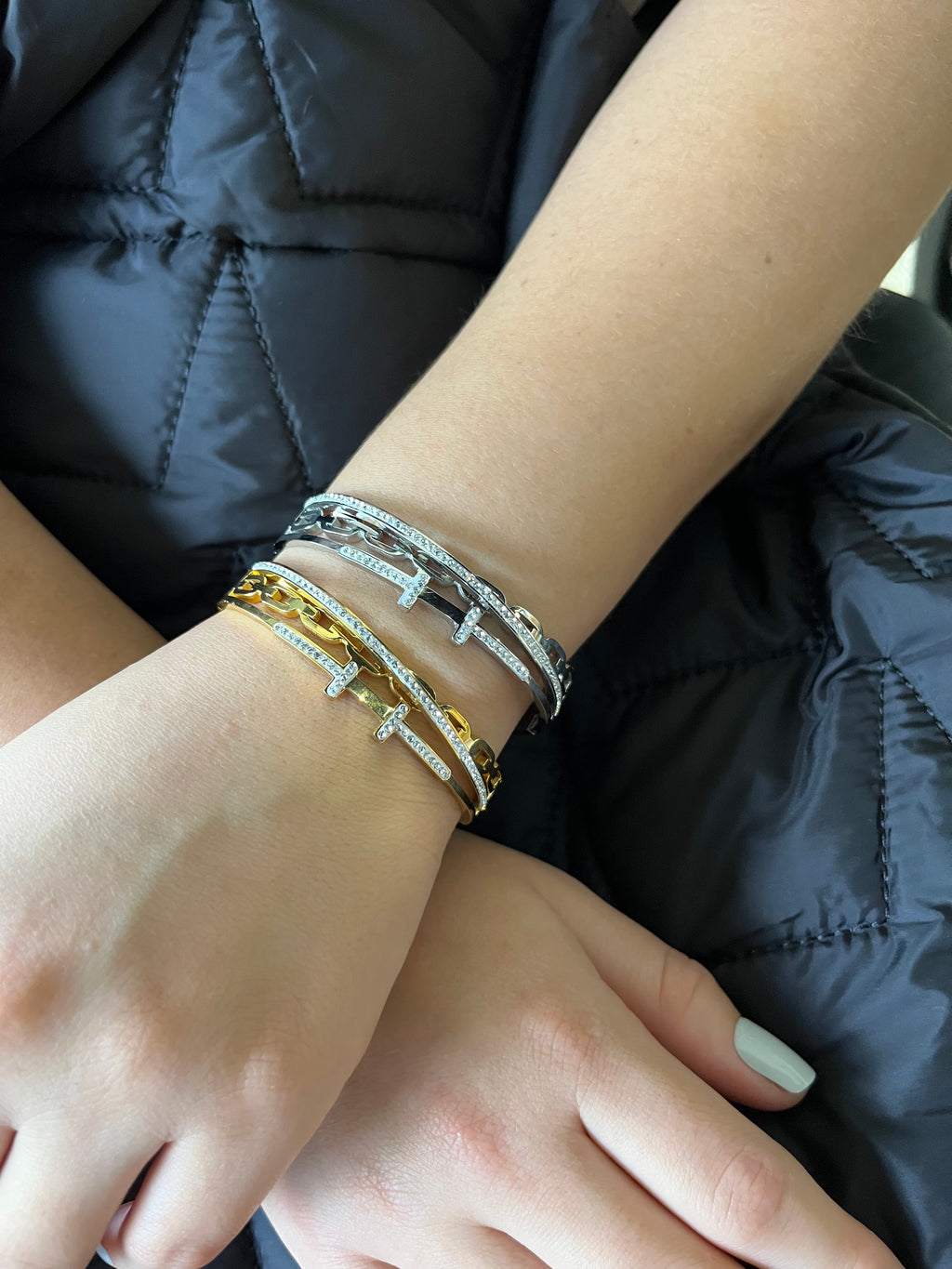 Stainless Steel Paved Zircon Bracelet - SCBR8N01 - BUJIX