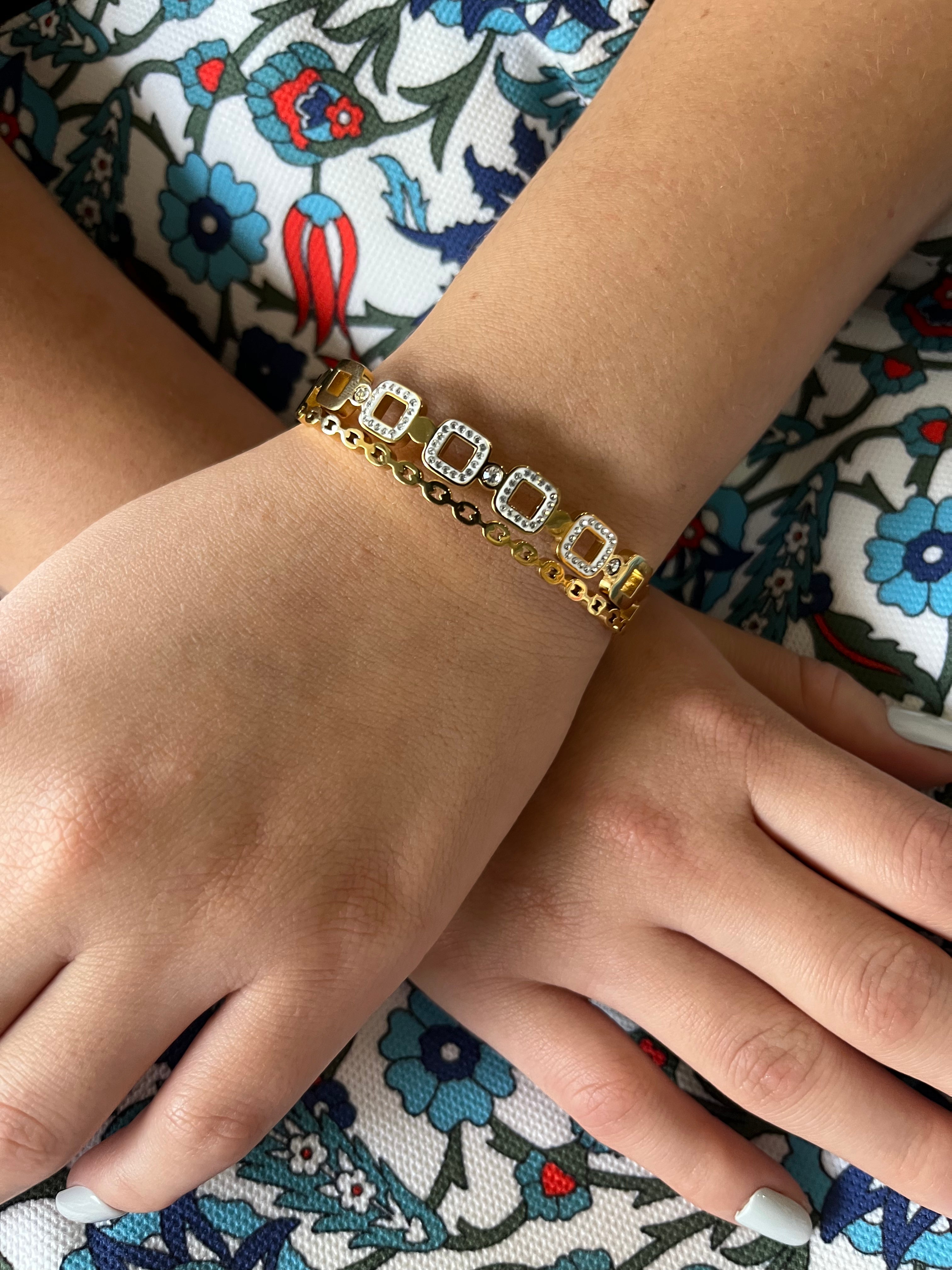 Stainless Steel Bangle Bracelet with White Ornaments - SCBR8N12 - BUJIX