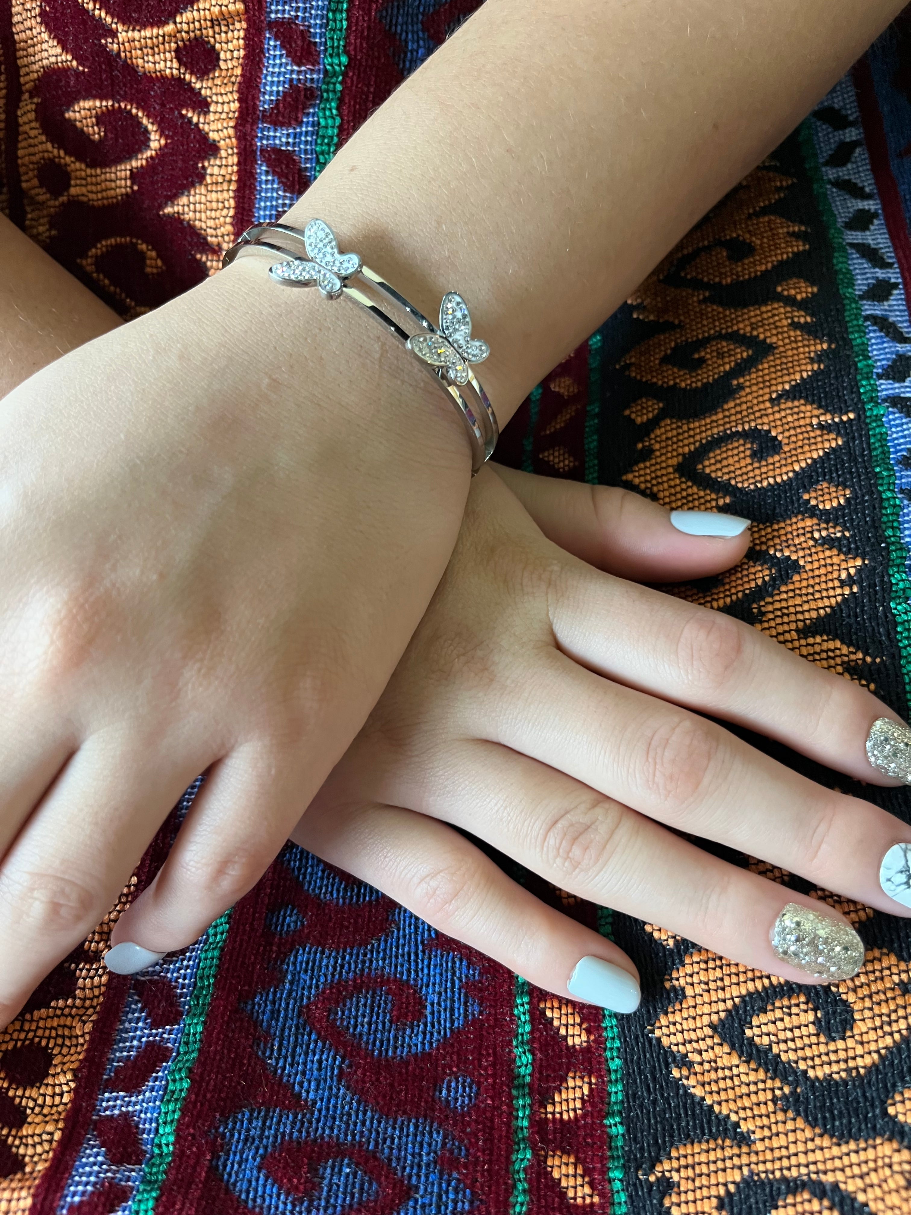 Stainless Steel Bangle Bracelet with Butterfly Ornaments - SCBR8N15 - BUJIX