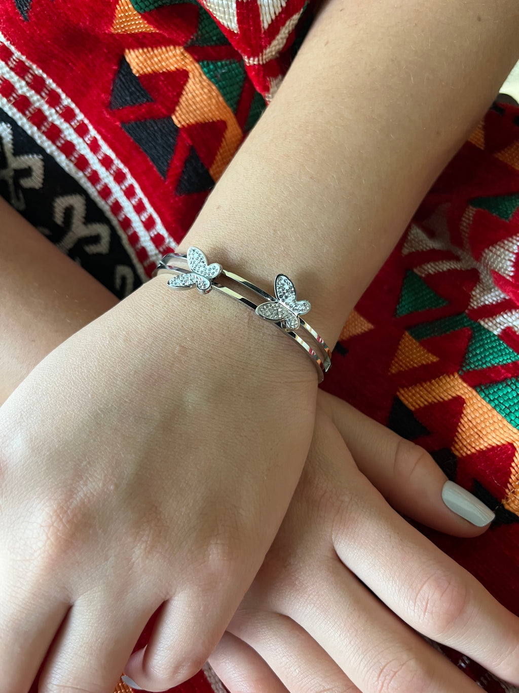 Stainless Steel Bangle Bracelet with Butterfly Ornaments - SCBR8N15 - BUJIX