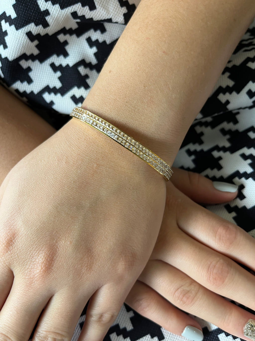 Stainless Steel Zircon Waterway Bracelet - SCBR8N20 - BUJIX