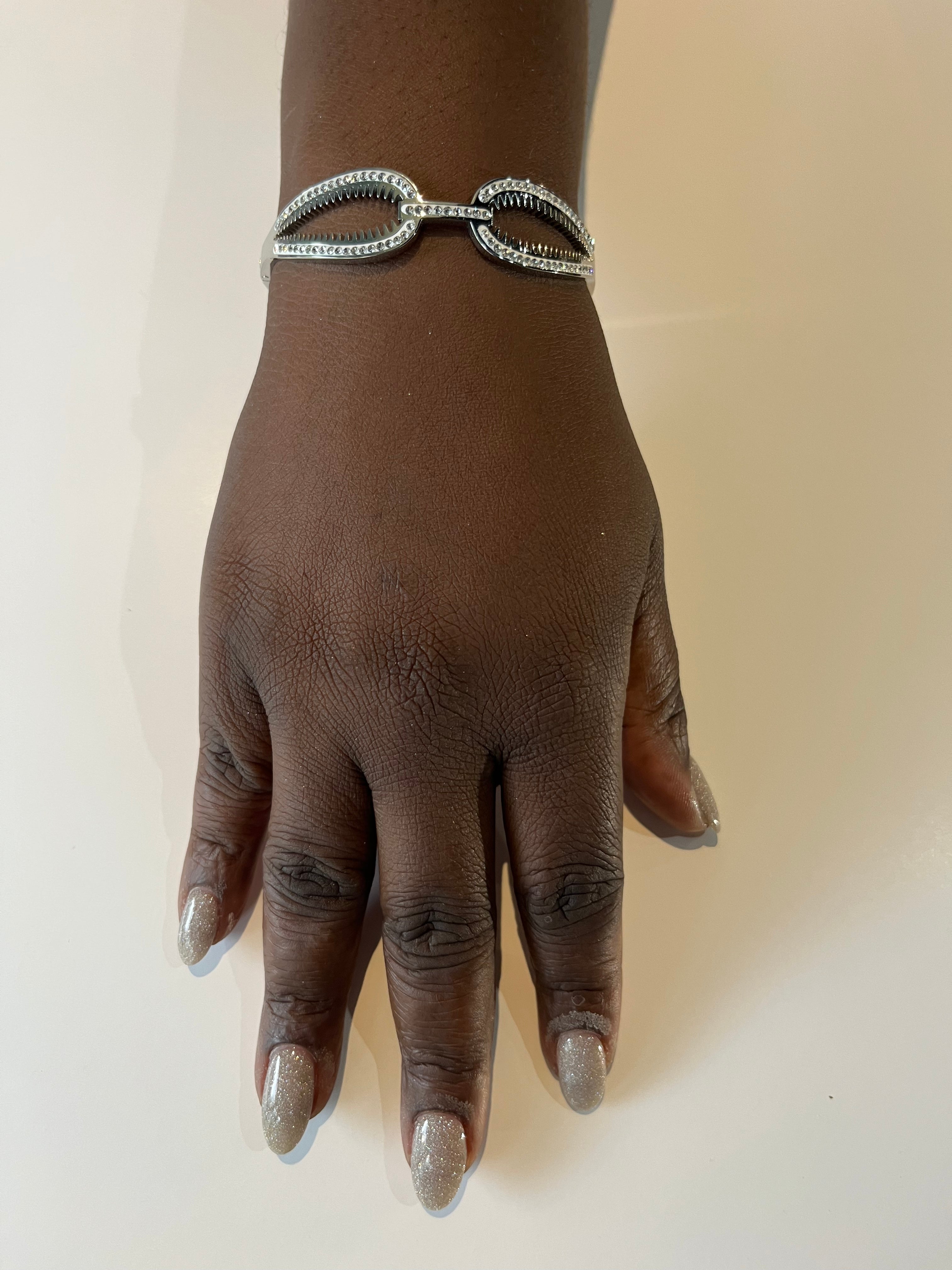 Stainless Steel Rain Drop Bracelet - SCBR5N01 - BUJIX