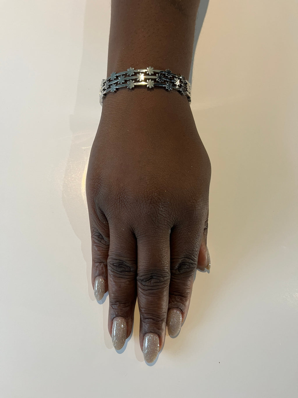 Stainless Steel Flower Bracelet - SCBR7N01 - BUJIX