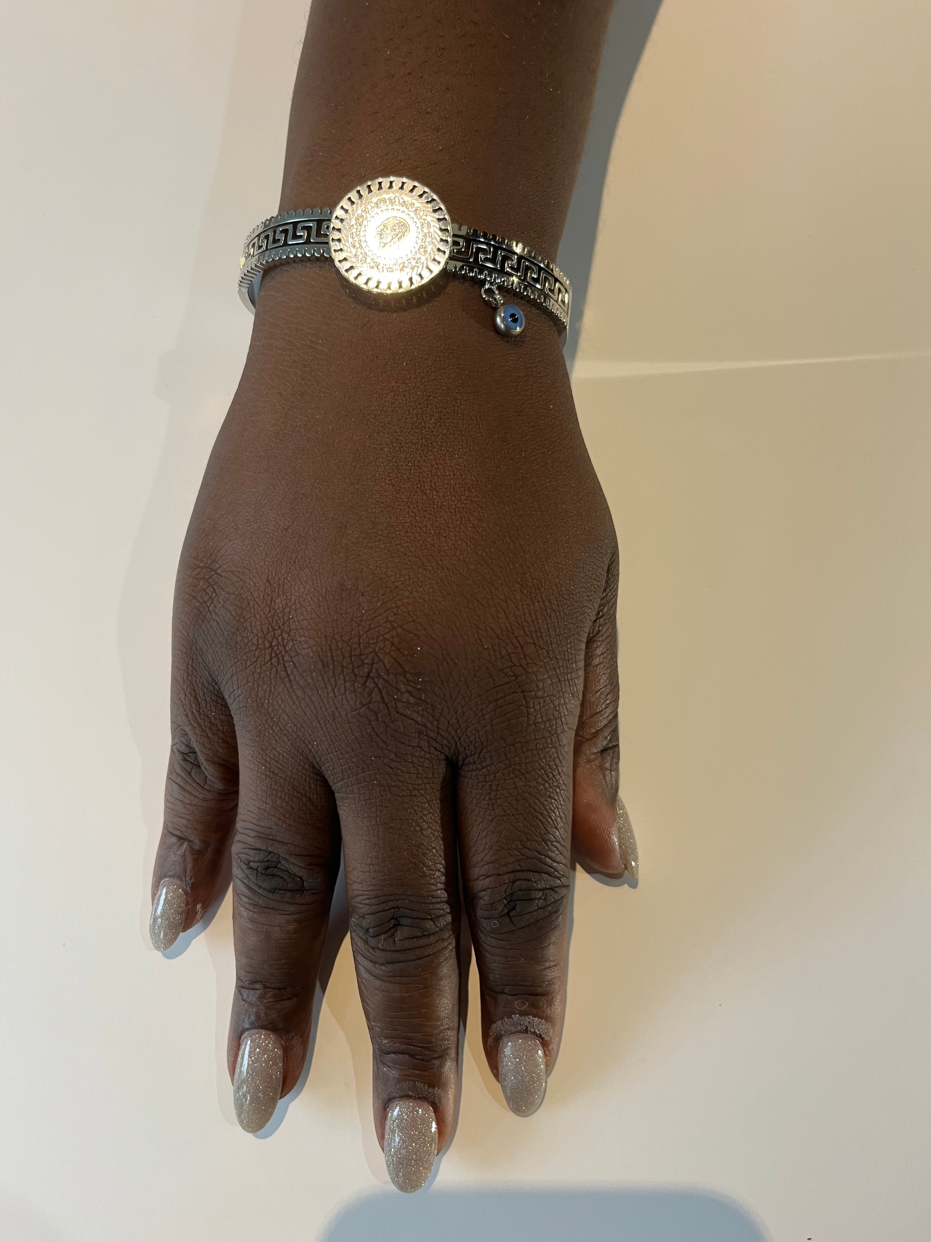 Stainless Steel Bangle Bracelet - SCBR7N04 - BUJIX