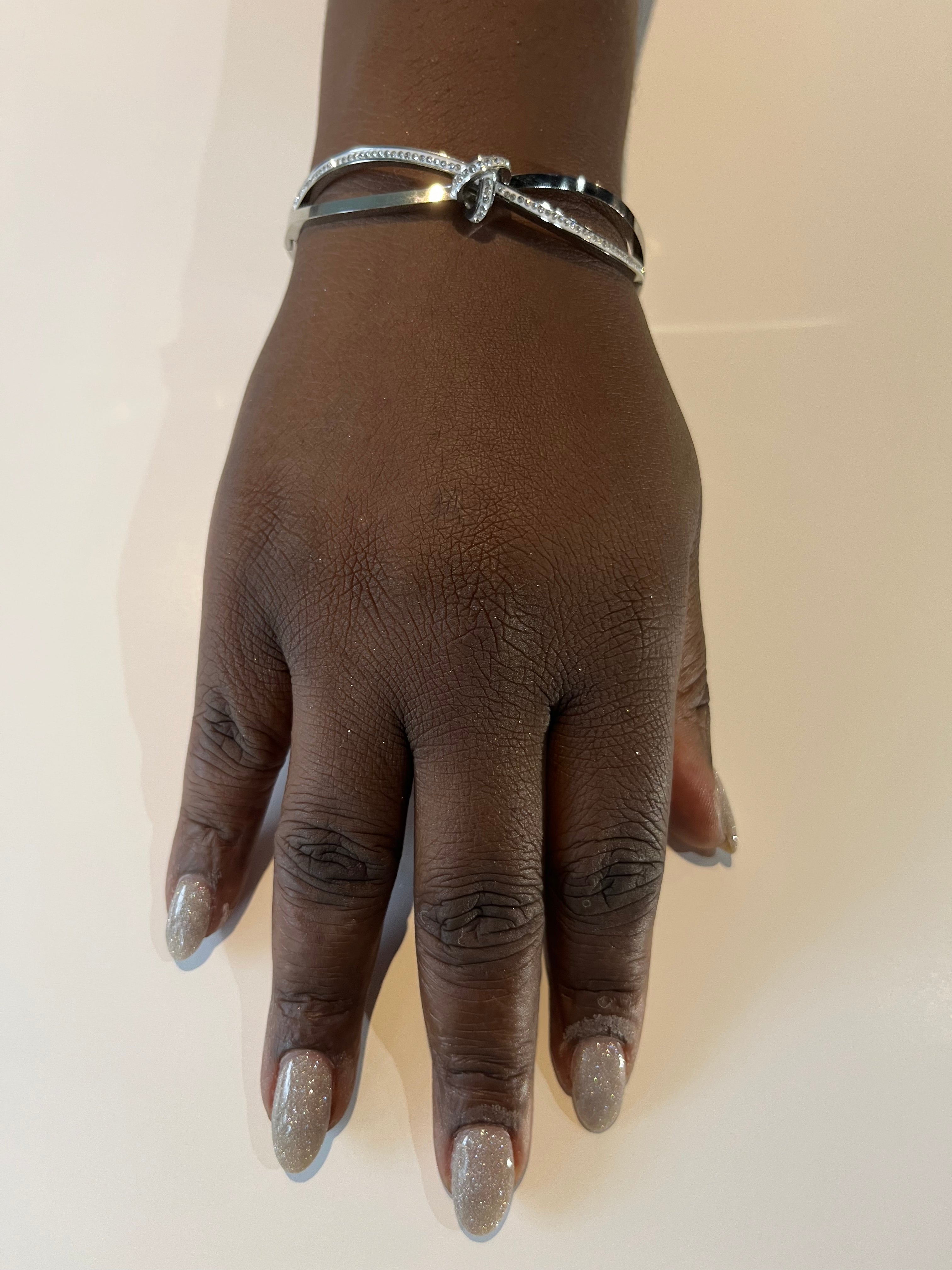 Stainless Steel Infinity Bracelet - SCBR7N08 - BUJIX