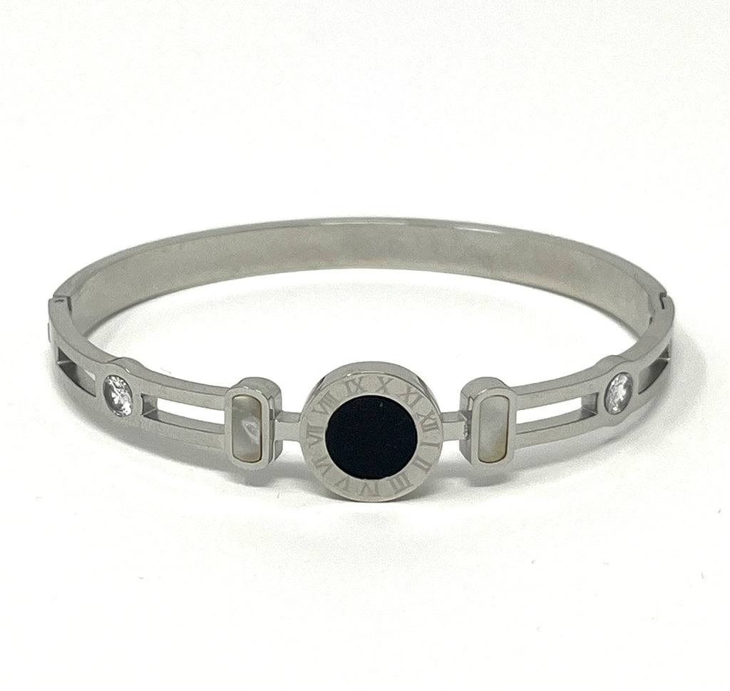 Stainless Steel Bracelet with Roman Numerals - SCBR2N9 - BUJIX