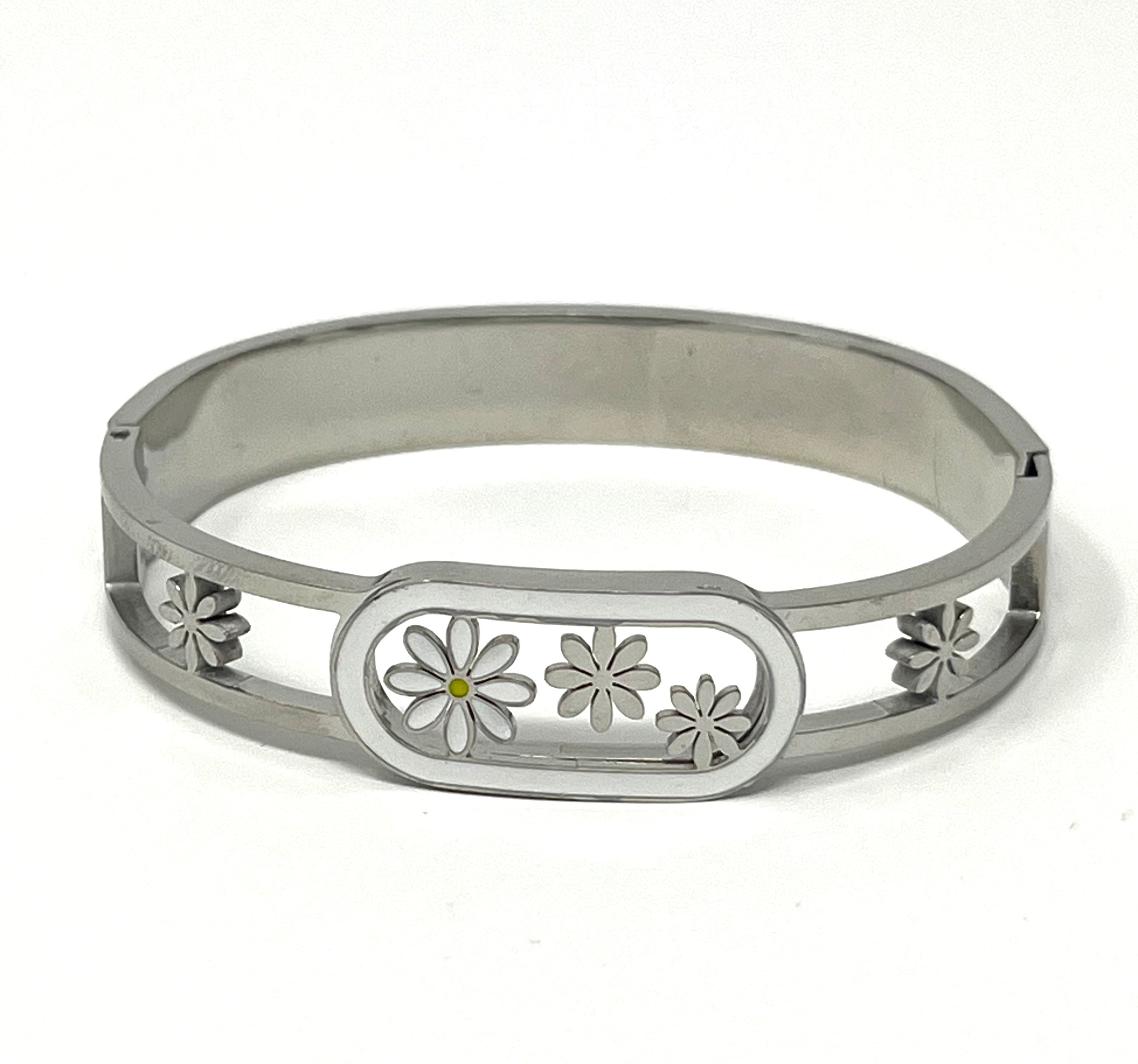 Stainless Steel Daisy Bracelet - SCBR3N08 - BUJIX