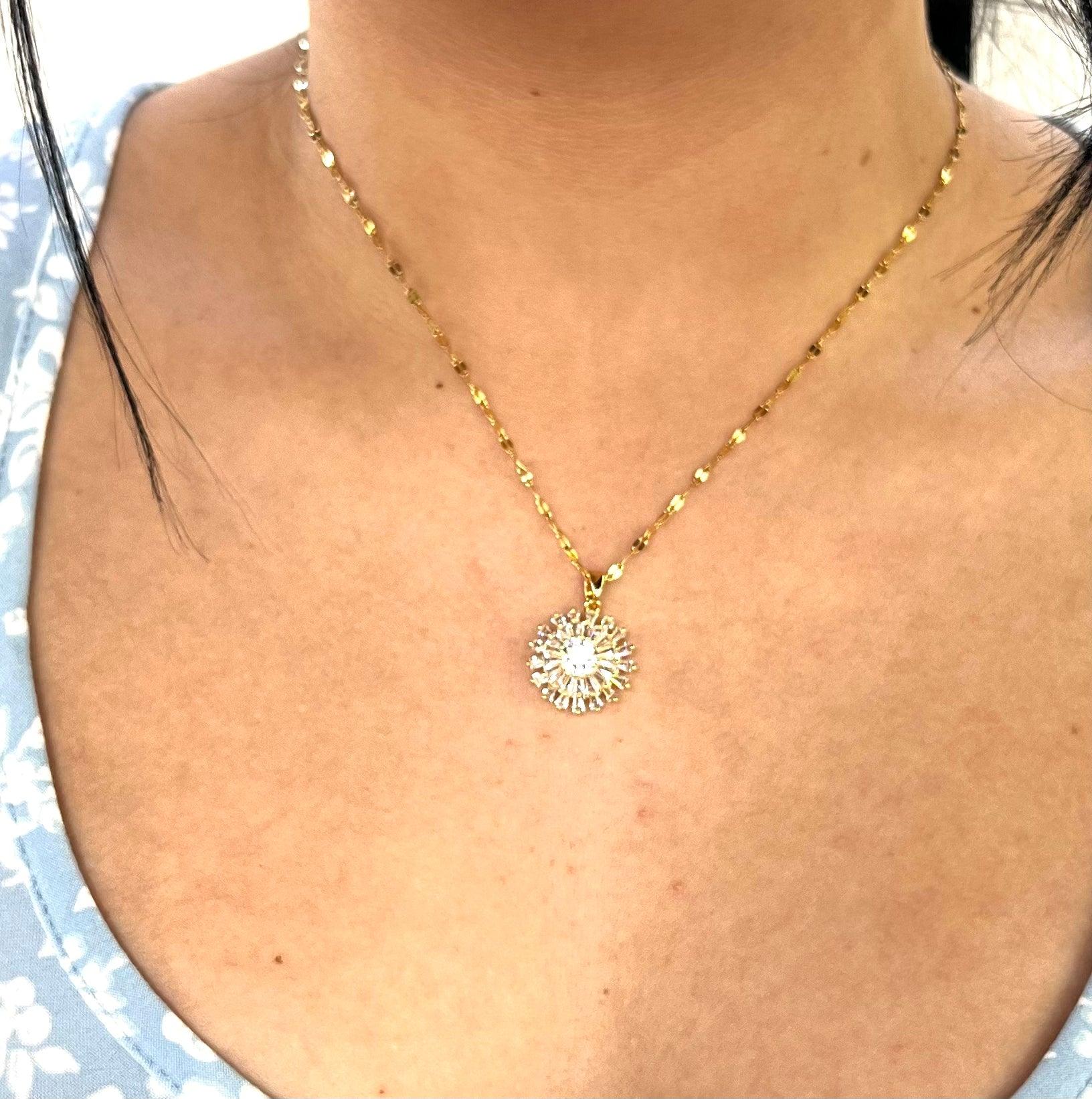 Stainless Steel Rotating Sunflower Necklace - BUJIX