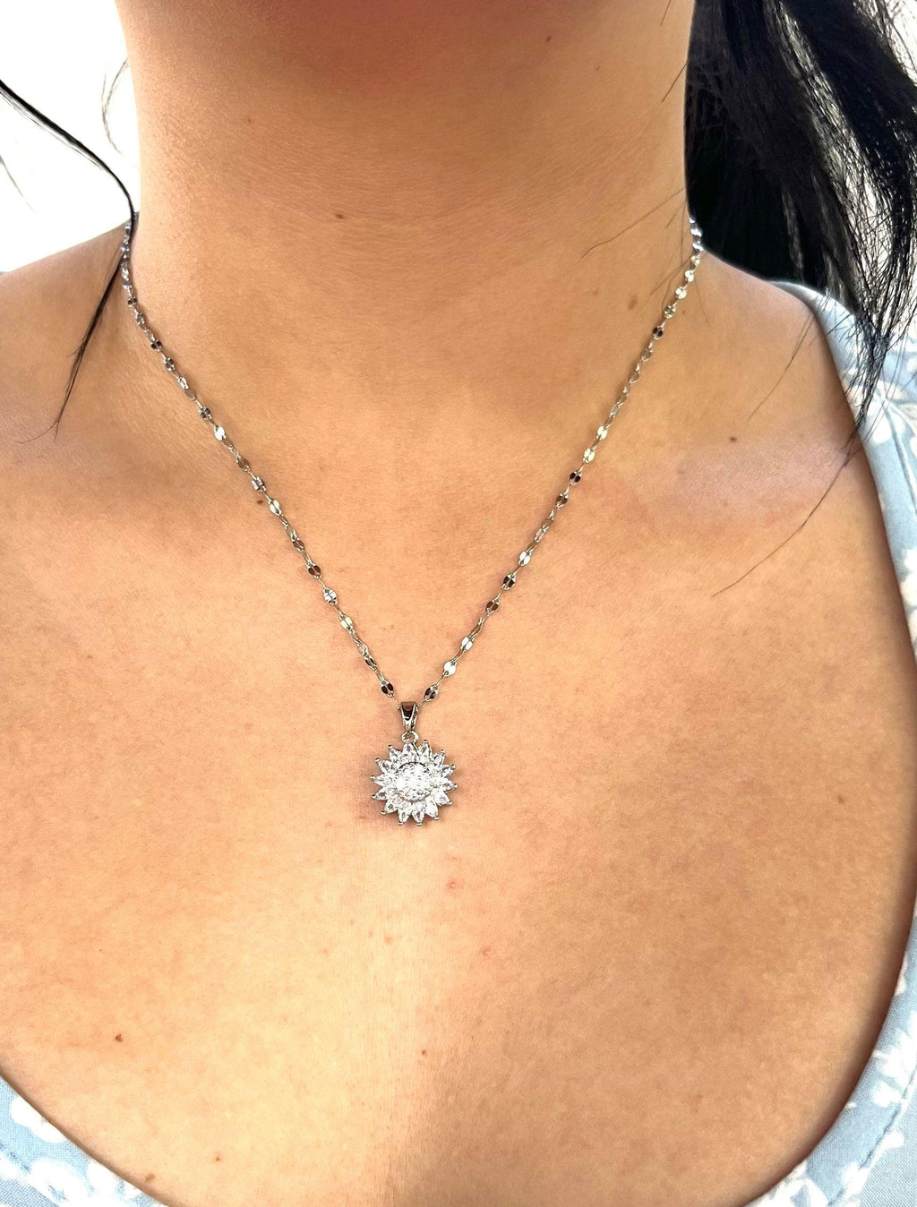 Stainless Steel Sunflower Necklace - SNB014 - BUJIX