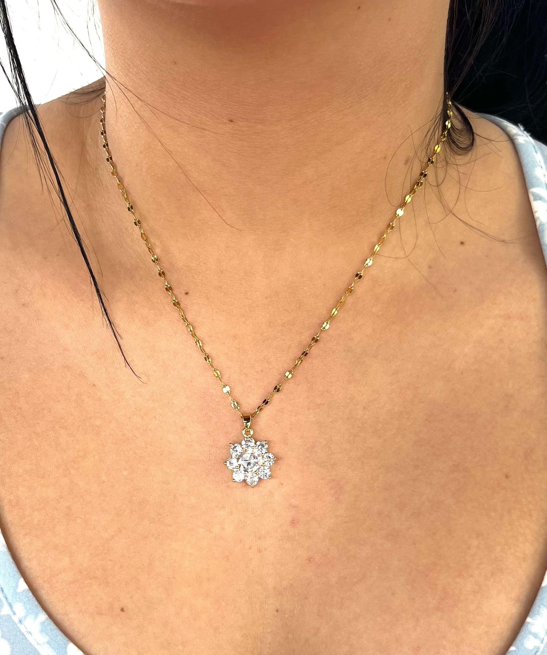 Stainless Steel Sunflower Necklace - SNB014 - BUJIX