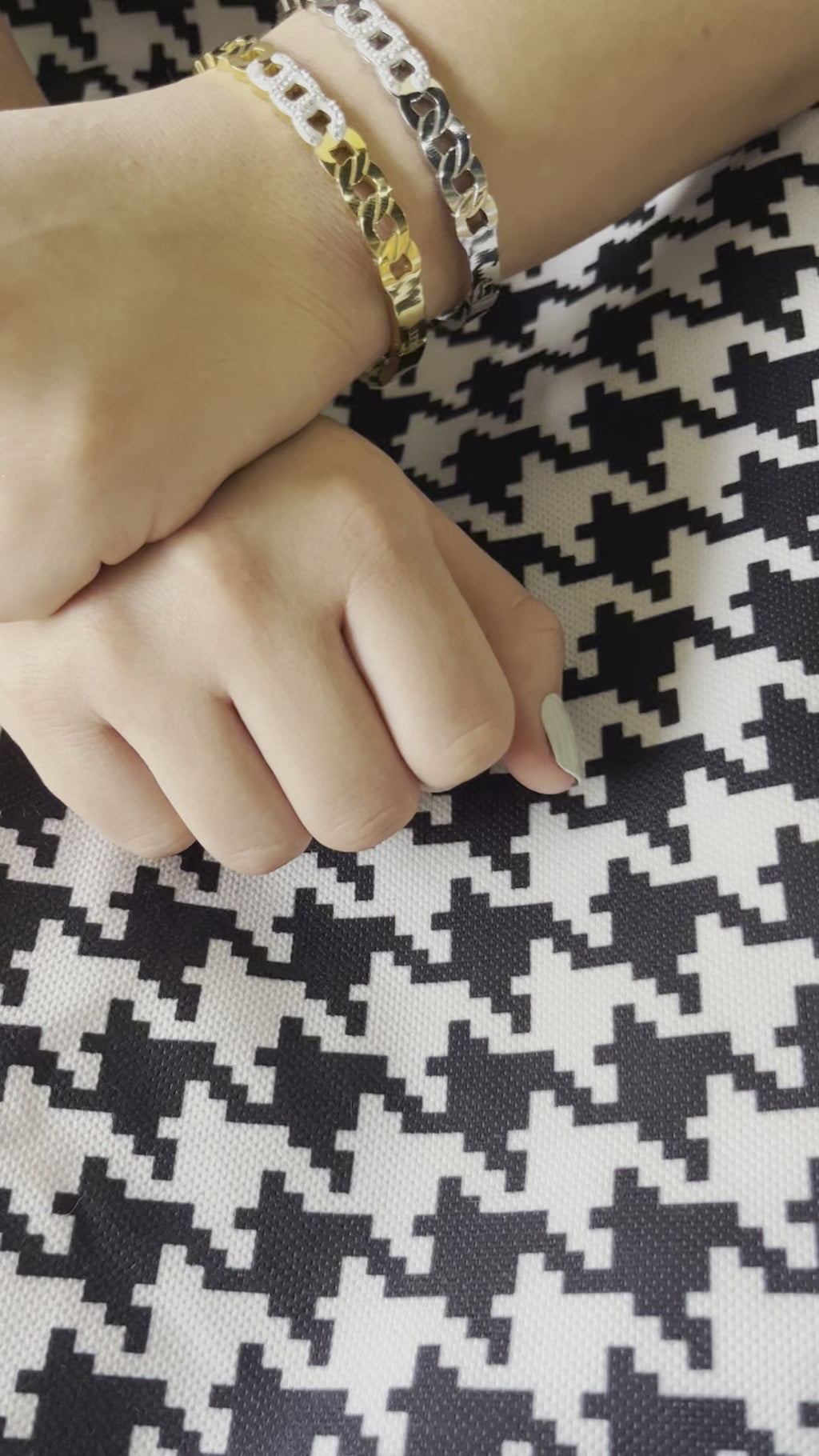 Stainless Steel Cuban Bracelet - SCBR2N4