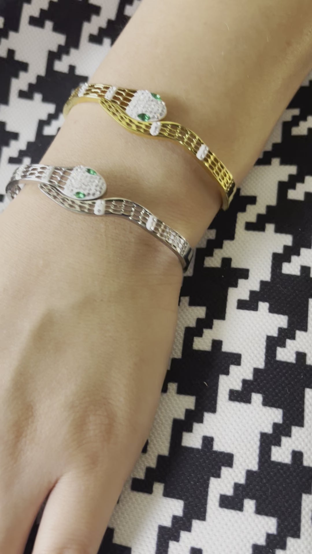 Stainless Steel Snake Bracelet - SCBR1N2