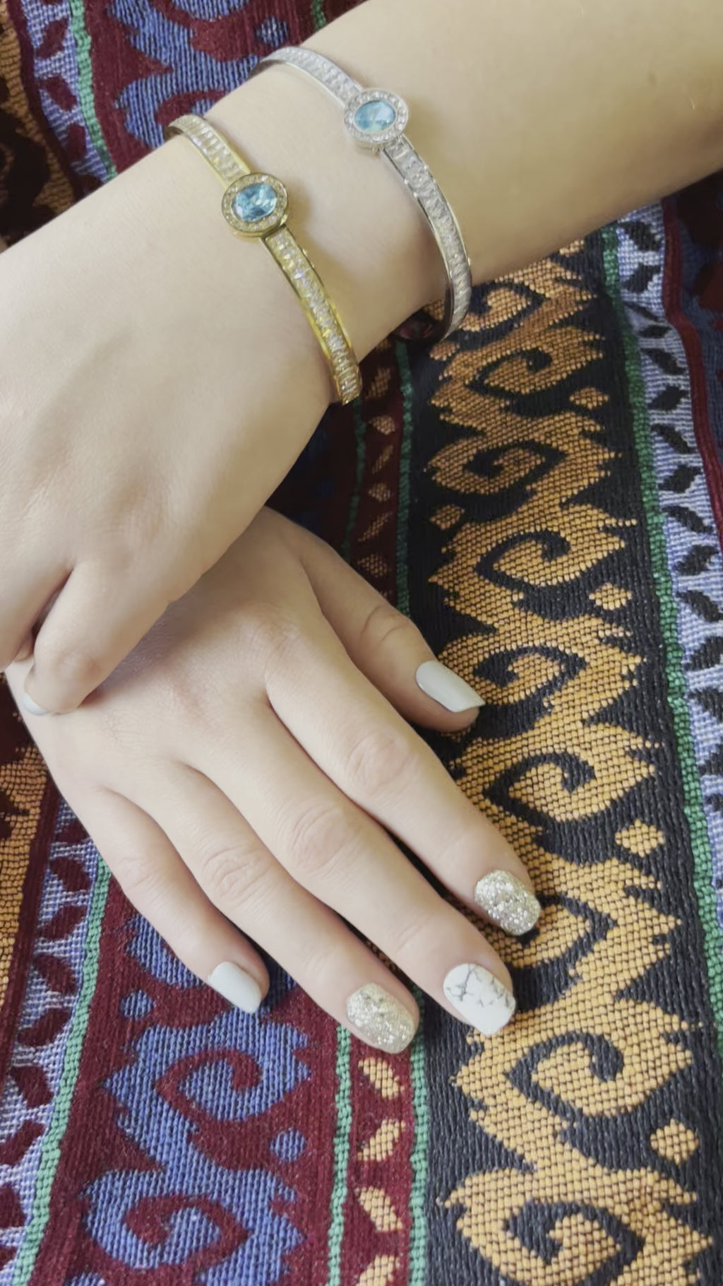 Stainless Steel Bracelet with Turquoise Stone - SCBR4N10