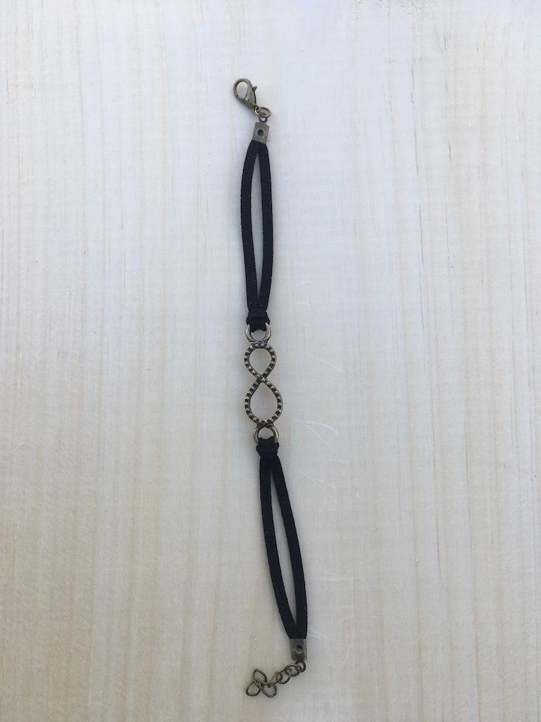 Crystal Bead Bracelet Set with Rotating Jewelry Display Stand - BUJIX